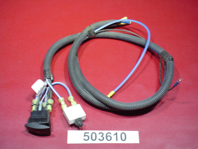 BREAKER-30 AMP w/ SWITCH ASSY. FOR TOWER LIGHT HARNESS - NLA -