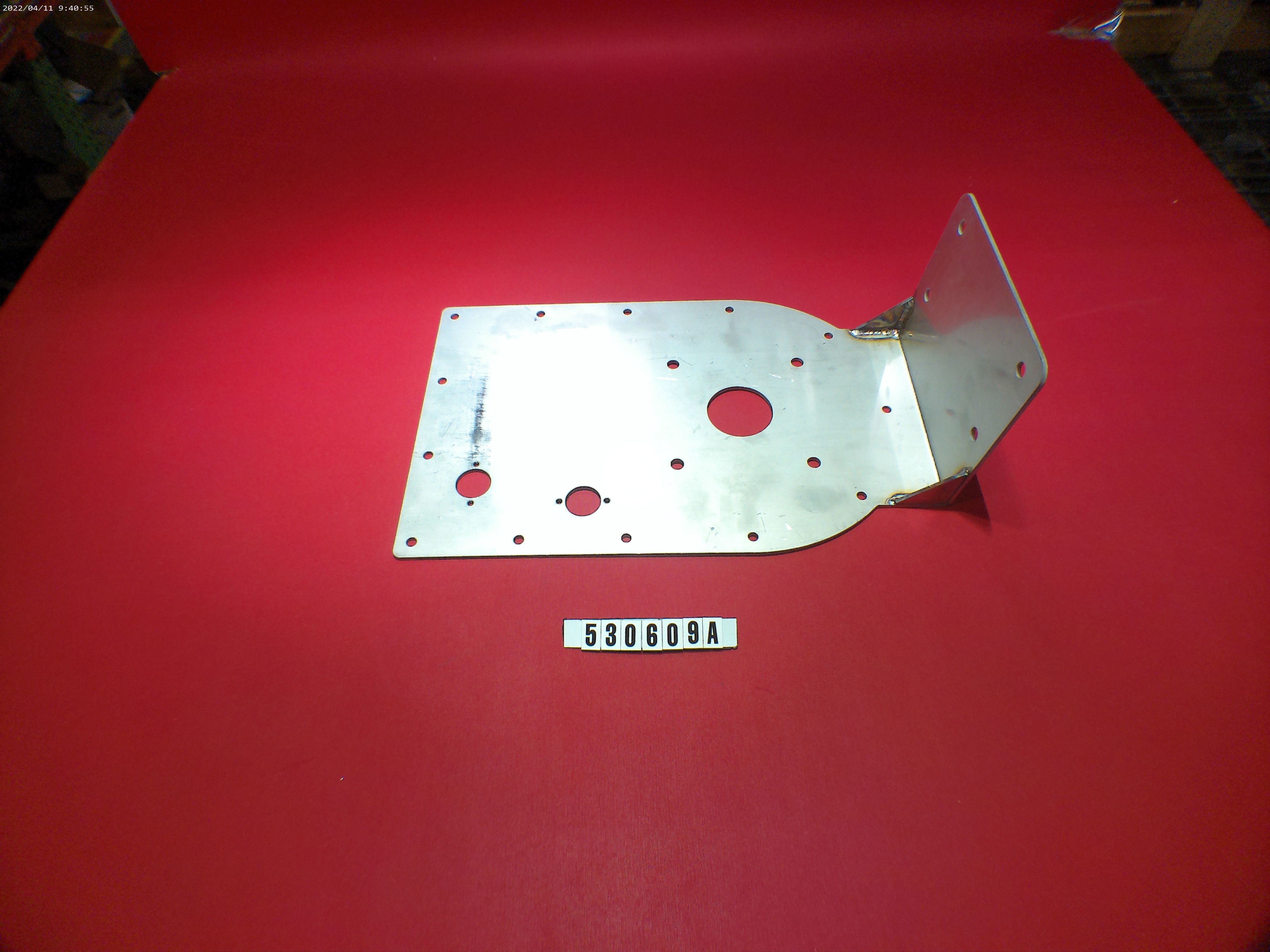 BRACKET - THRUSTER SS REV A X26