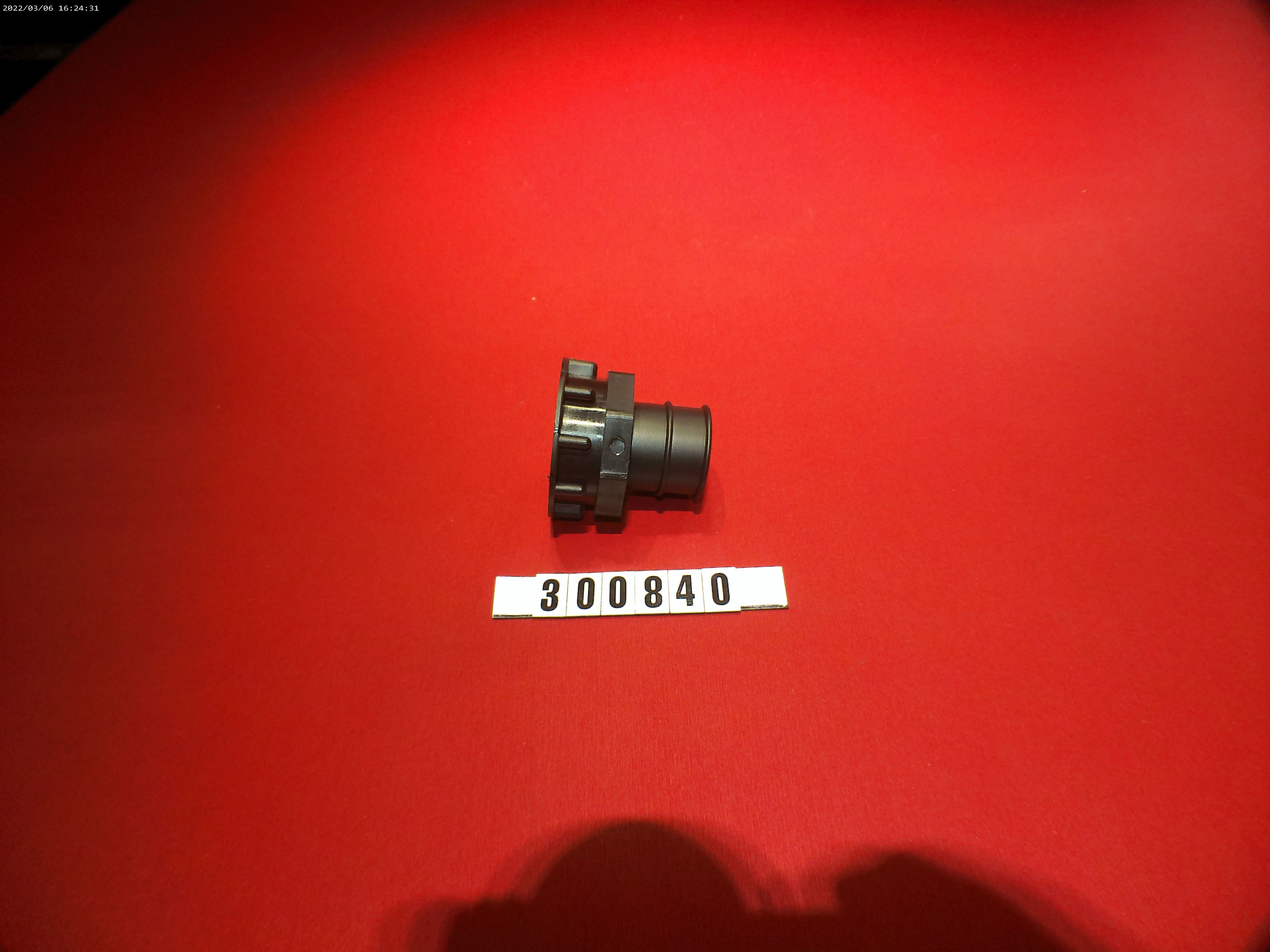 FITTING-1.5"NPT TO 1.5" BARBEDSTRAIGHT FEMALE