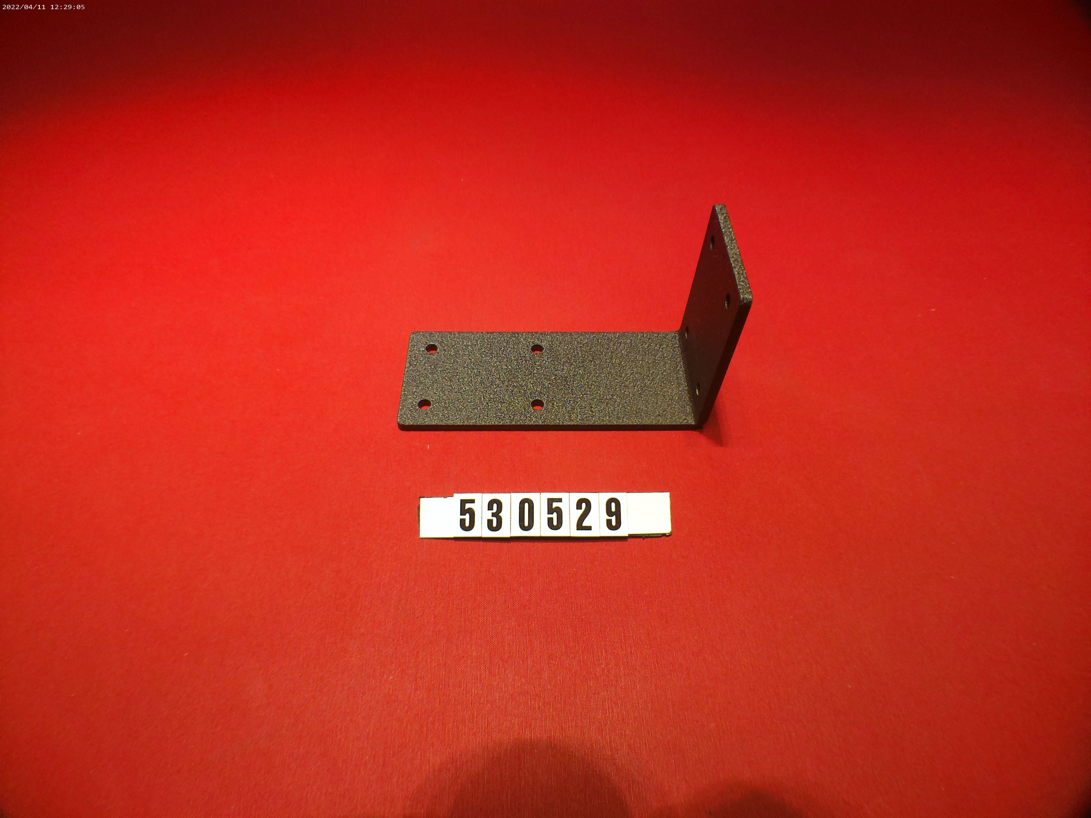 BRACKET-SEA STRAINER XSTAR GEN3 '12-'14