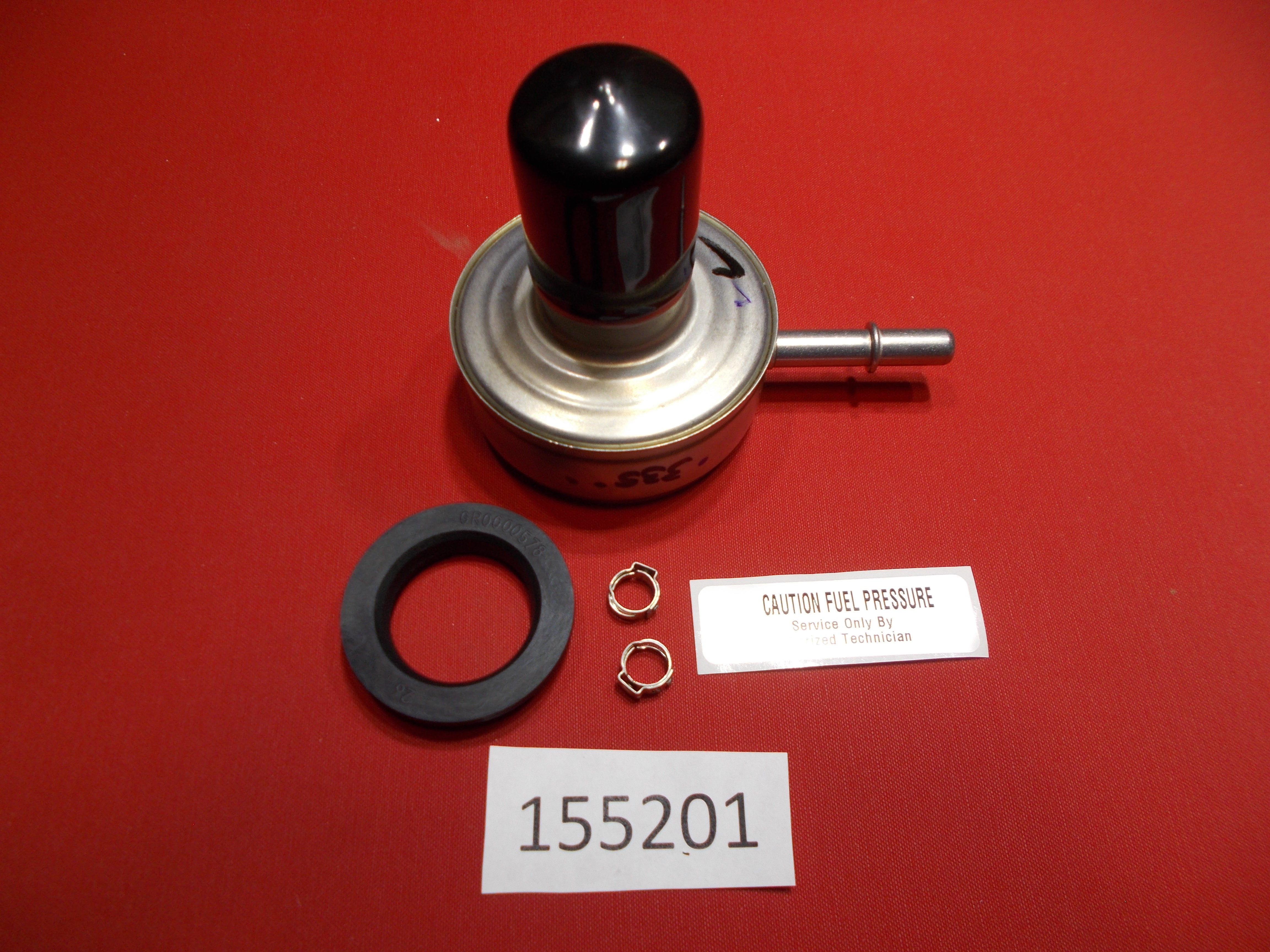 REGULATOR KIT / WITH GROMMET AND CLAMPS