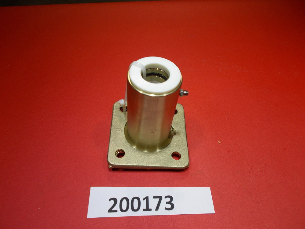 RUDDER PORT-WITH GREASE FITTING '14