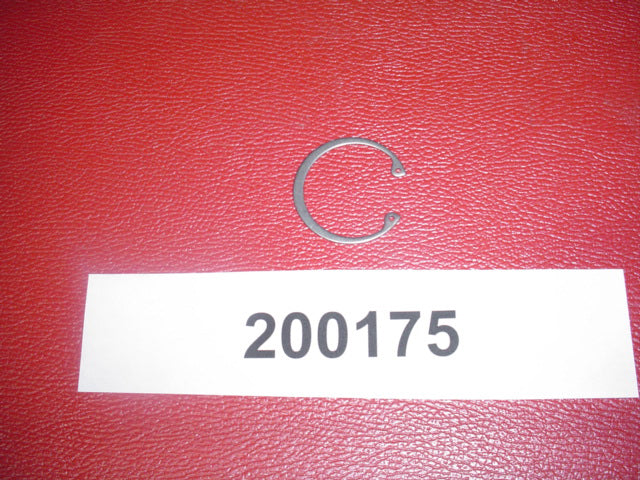 CLIP-C FOR RUDDER PORT SEAL - FITS 200163 PORT AND 200166 SEAL