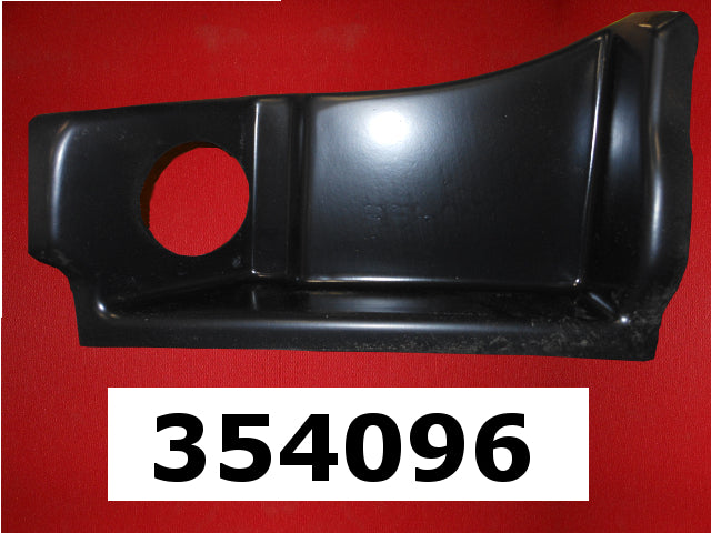 COLLECTOR BOX FRT (PORT) 214 '07-12