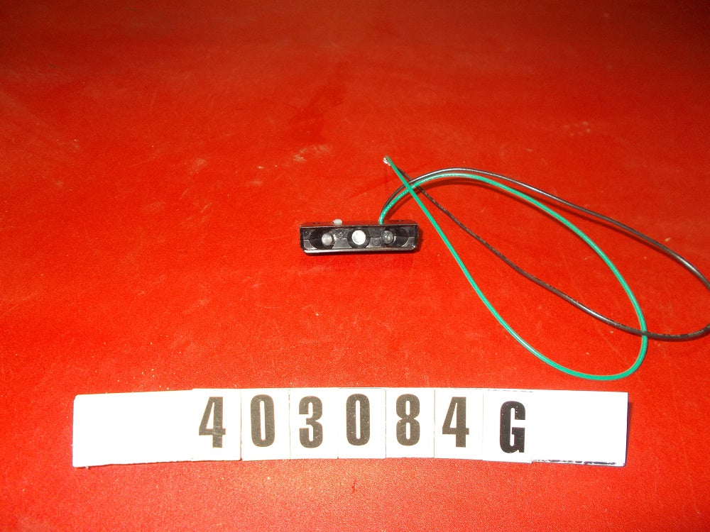 LIGHT-INTERIOR CUPHOLDER GREEN