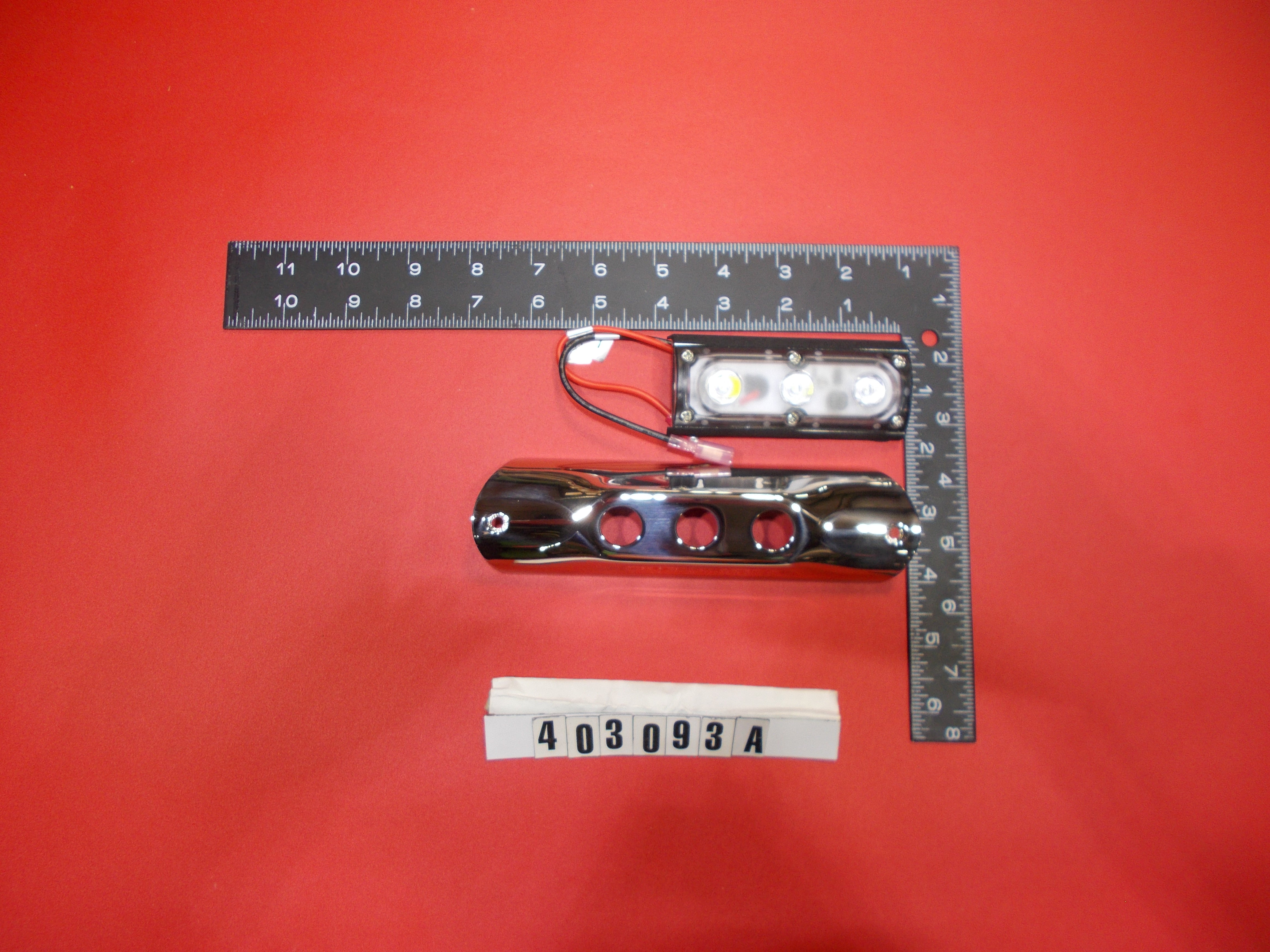 LIGHT-DOCKING PICKLE BOW