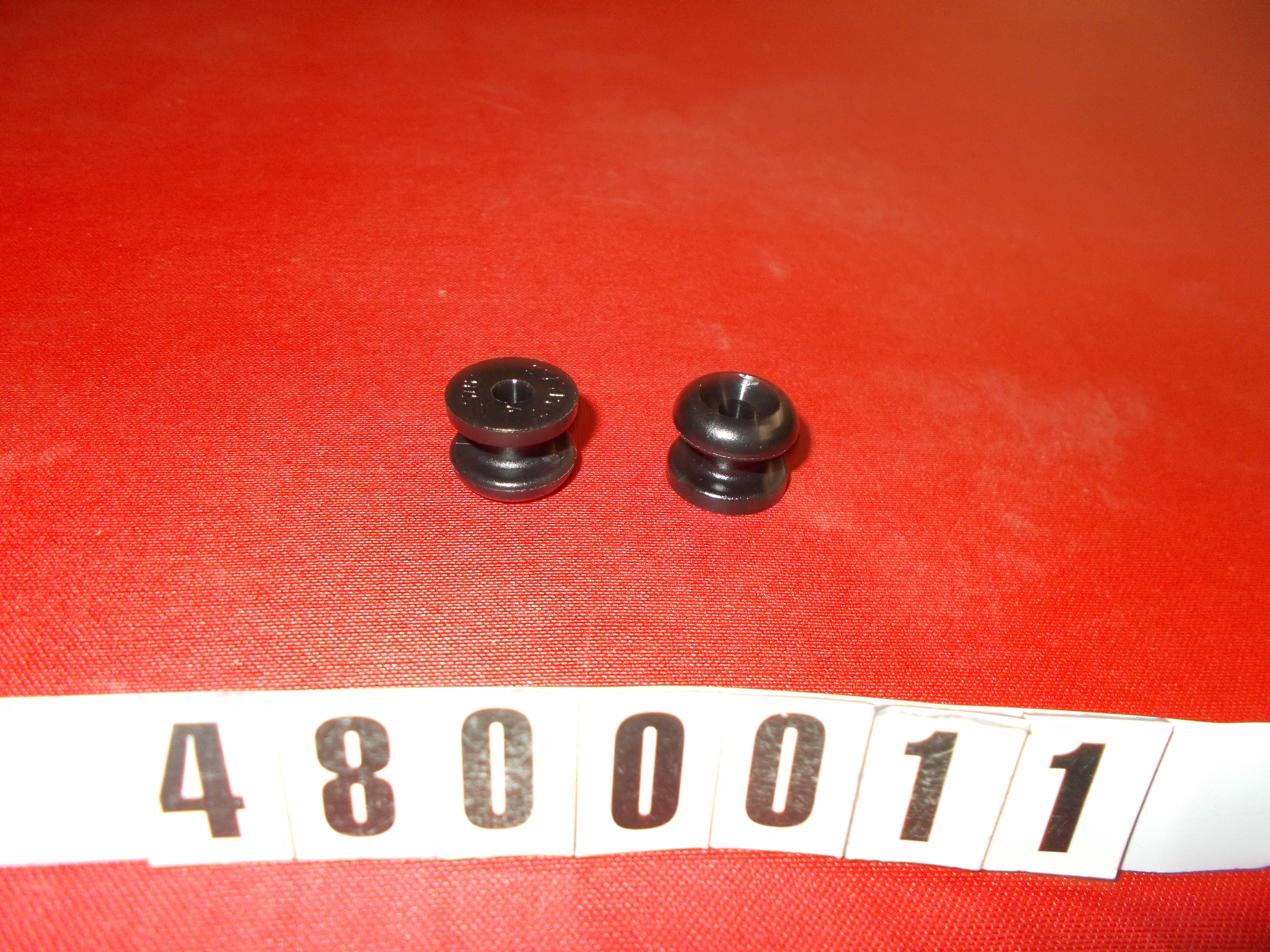 TRANSOM COVER- STAYPUT ATTACHMENT KNOB BLACK