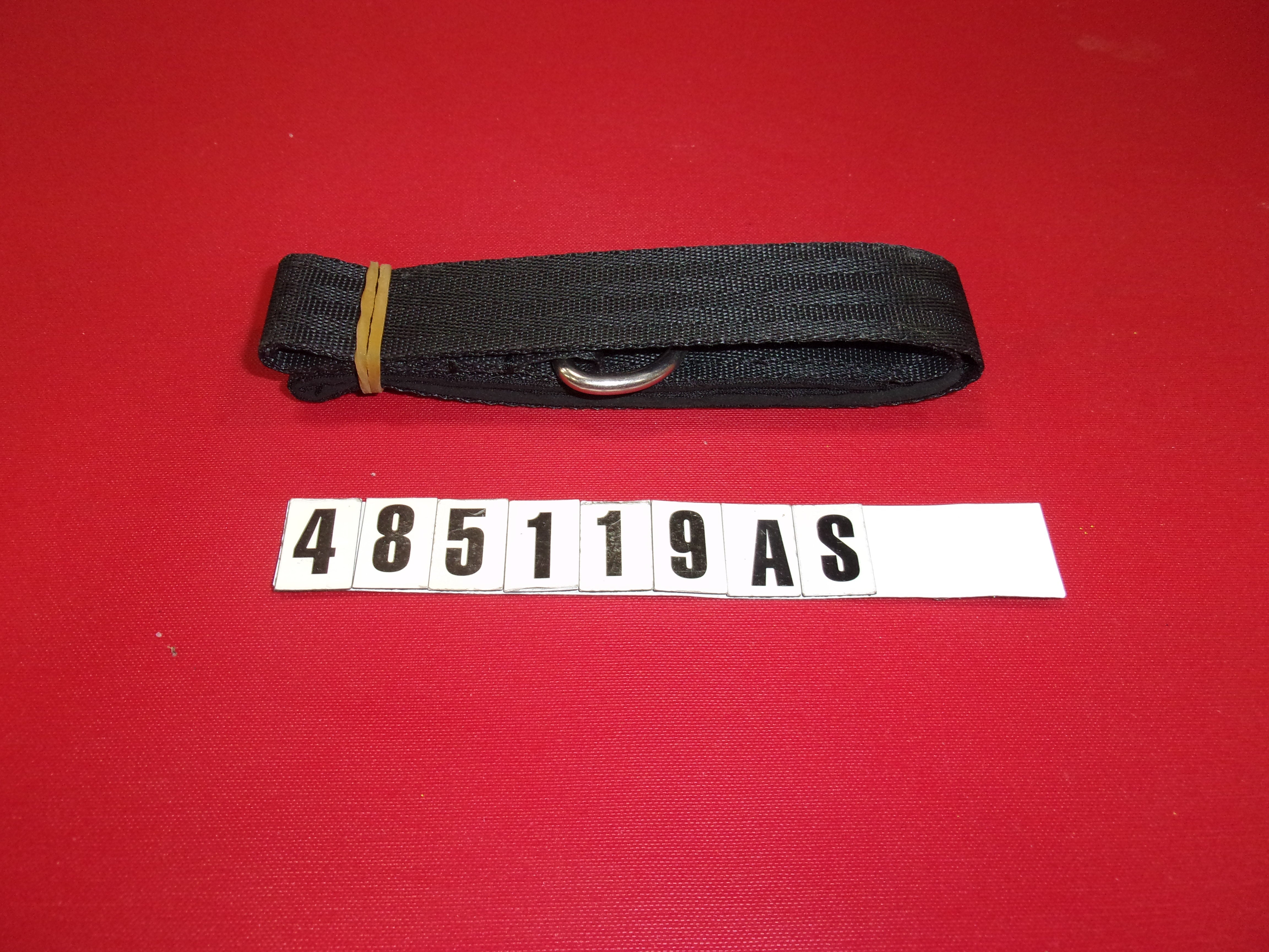 MOORING COVER- STRAP ADJUSTABLE NEOPRENE W/D-RING 1'' X 28'' WEBBI