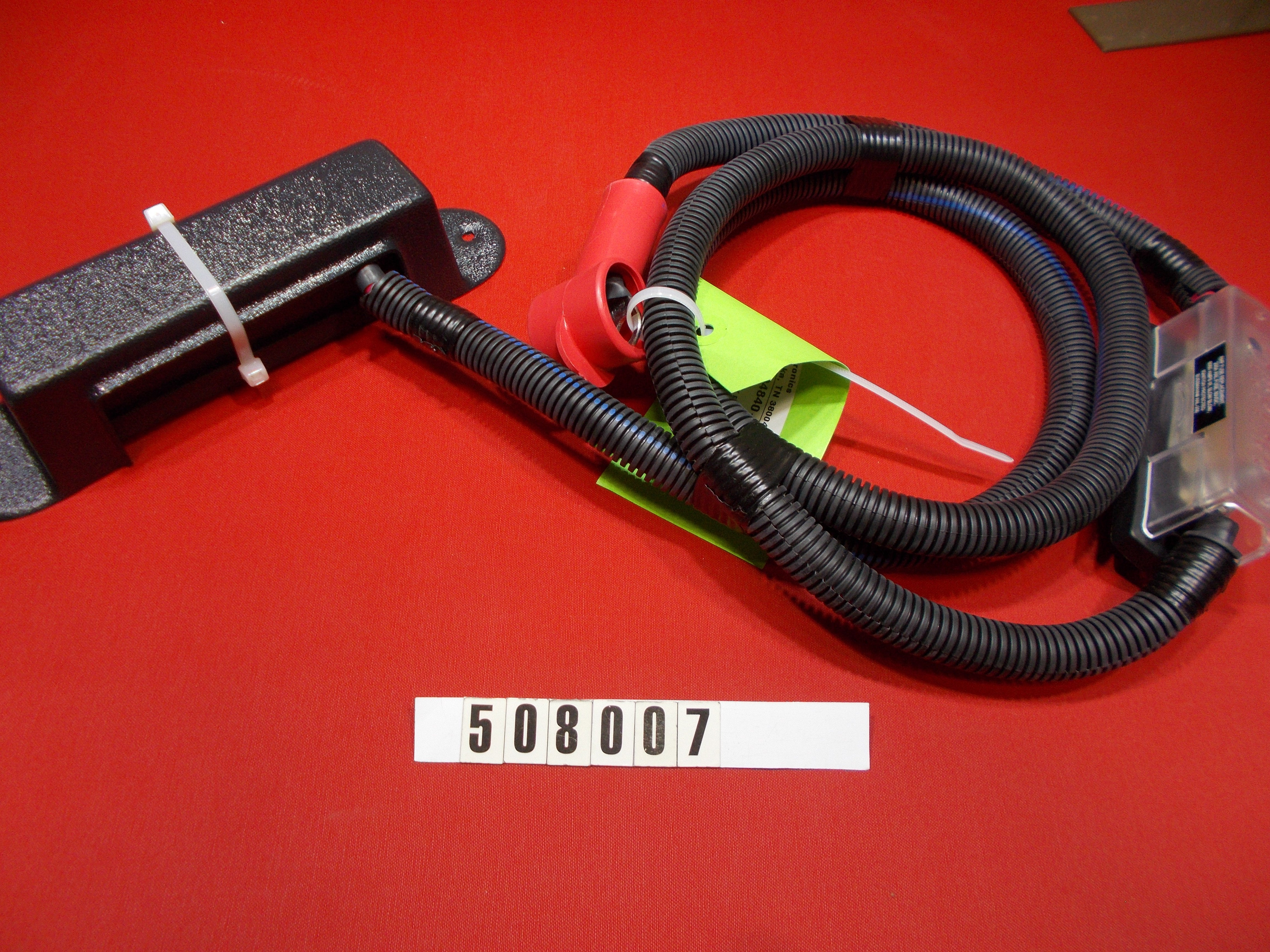 HARNESS - AMP BATTERY POSITIVE 6FT '18