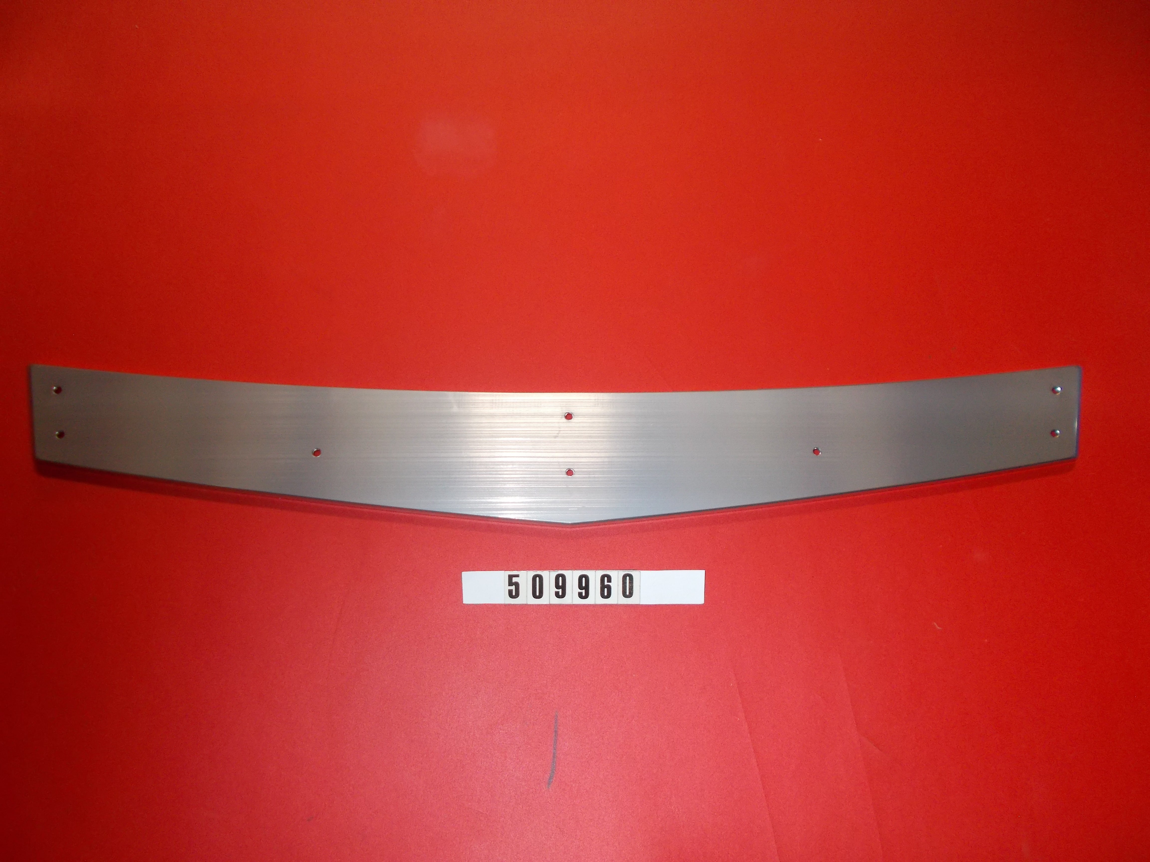 VENT PLATE - INTAKE CENTER BOW X24 & X22