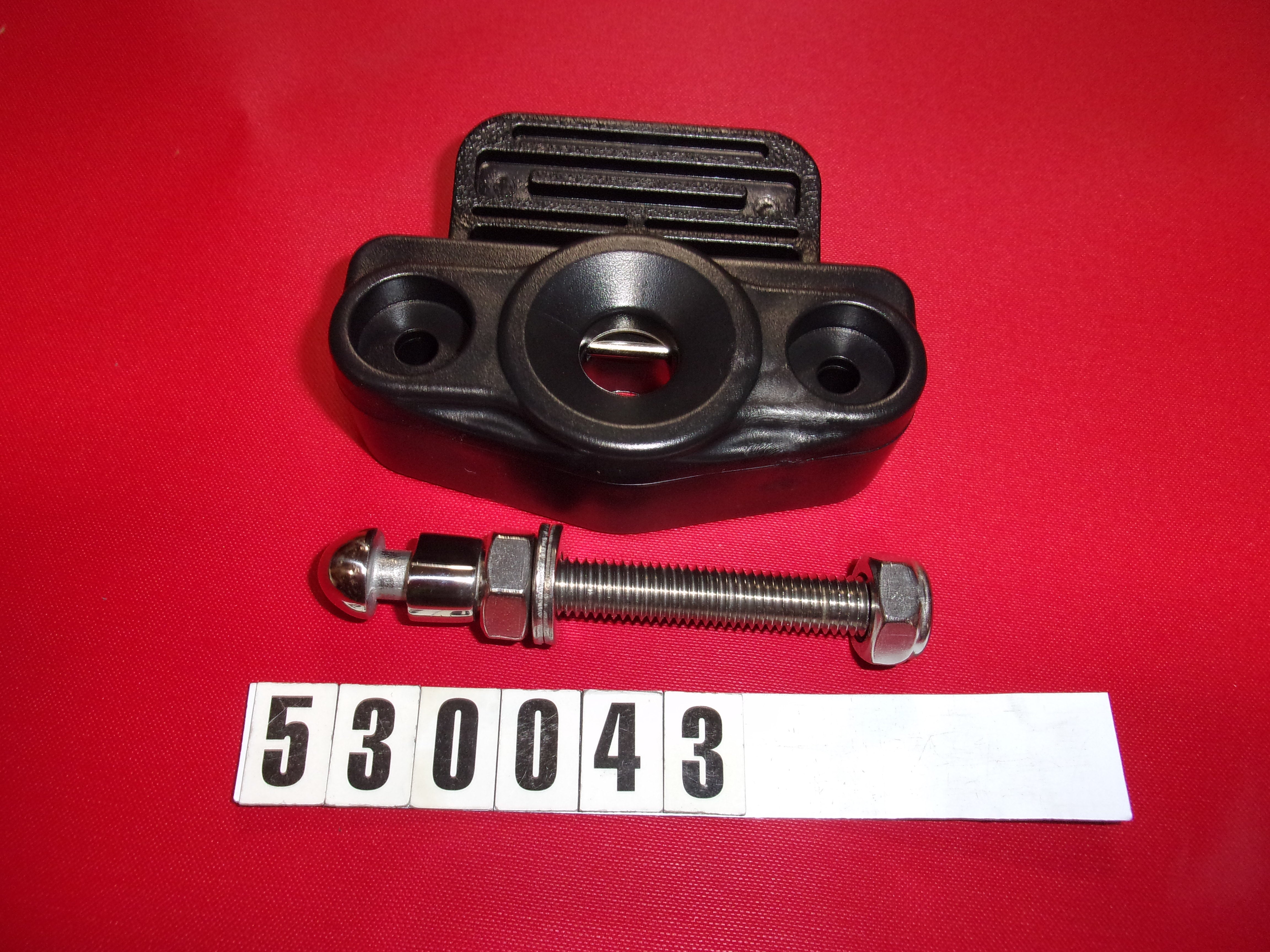 LATCH-MTRBOX & SUNDECK W/LONGER STUD & NUT X46 '14