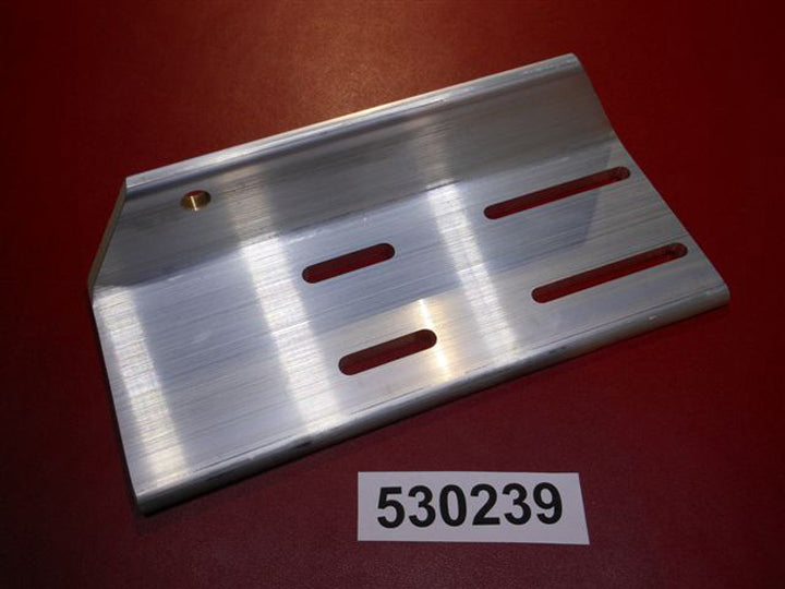 BRACKET-STEERING CSX CSX220 '07