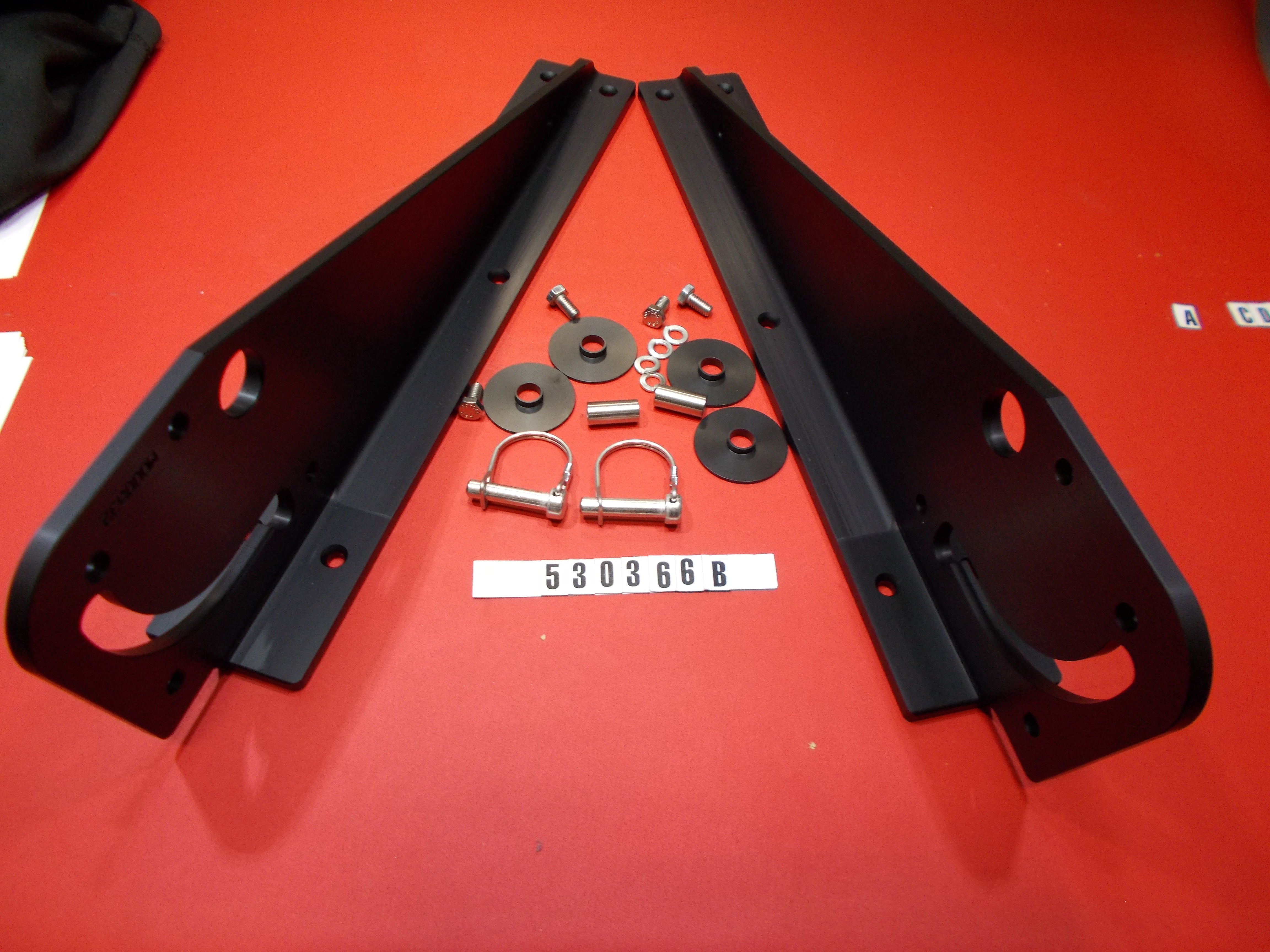 Replaced by Part# 530366C : "BRACKET-FOLDING PLAT X2-X25-X35-X55, PS REV B '14 22"""