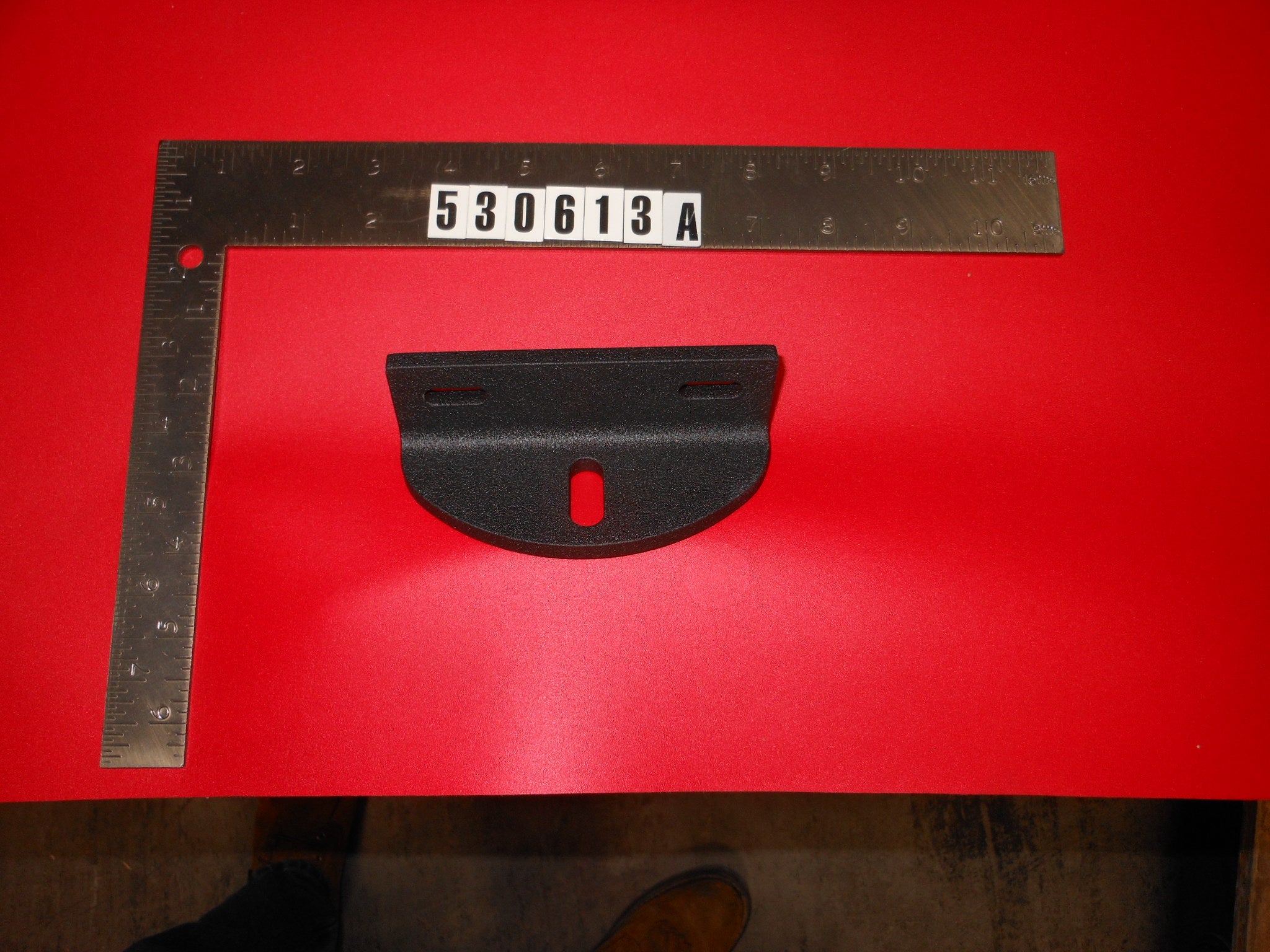 BRACKET-XT SUNDECK LATCH RECEIVER REV A