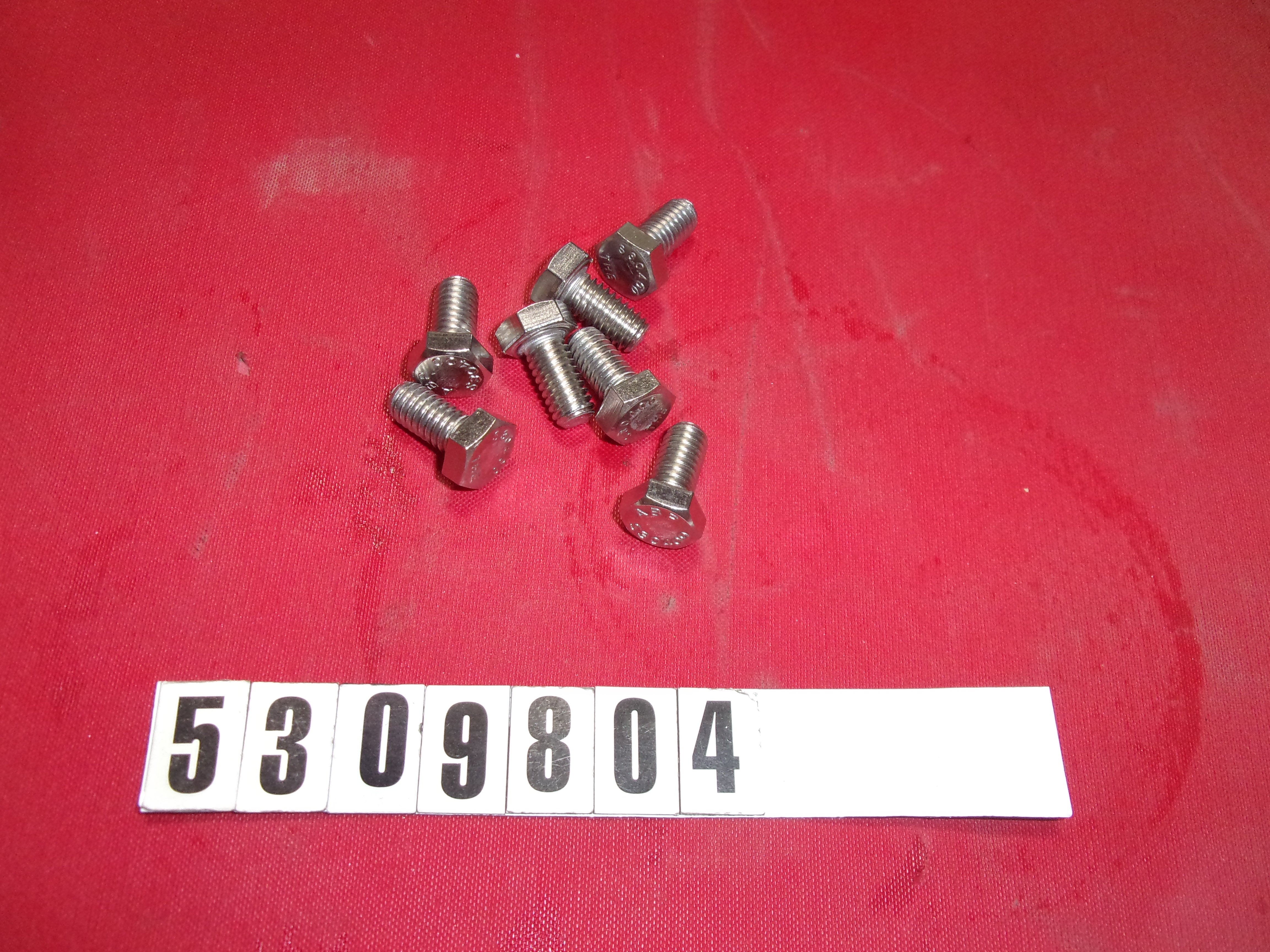 PLATFORM- BRACKET 18-8 HHCS 5/16-18 X 5/8 BOLT FROM KIT 530980