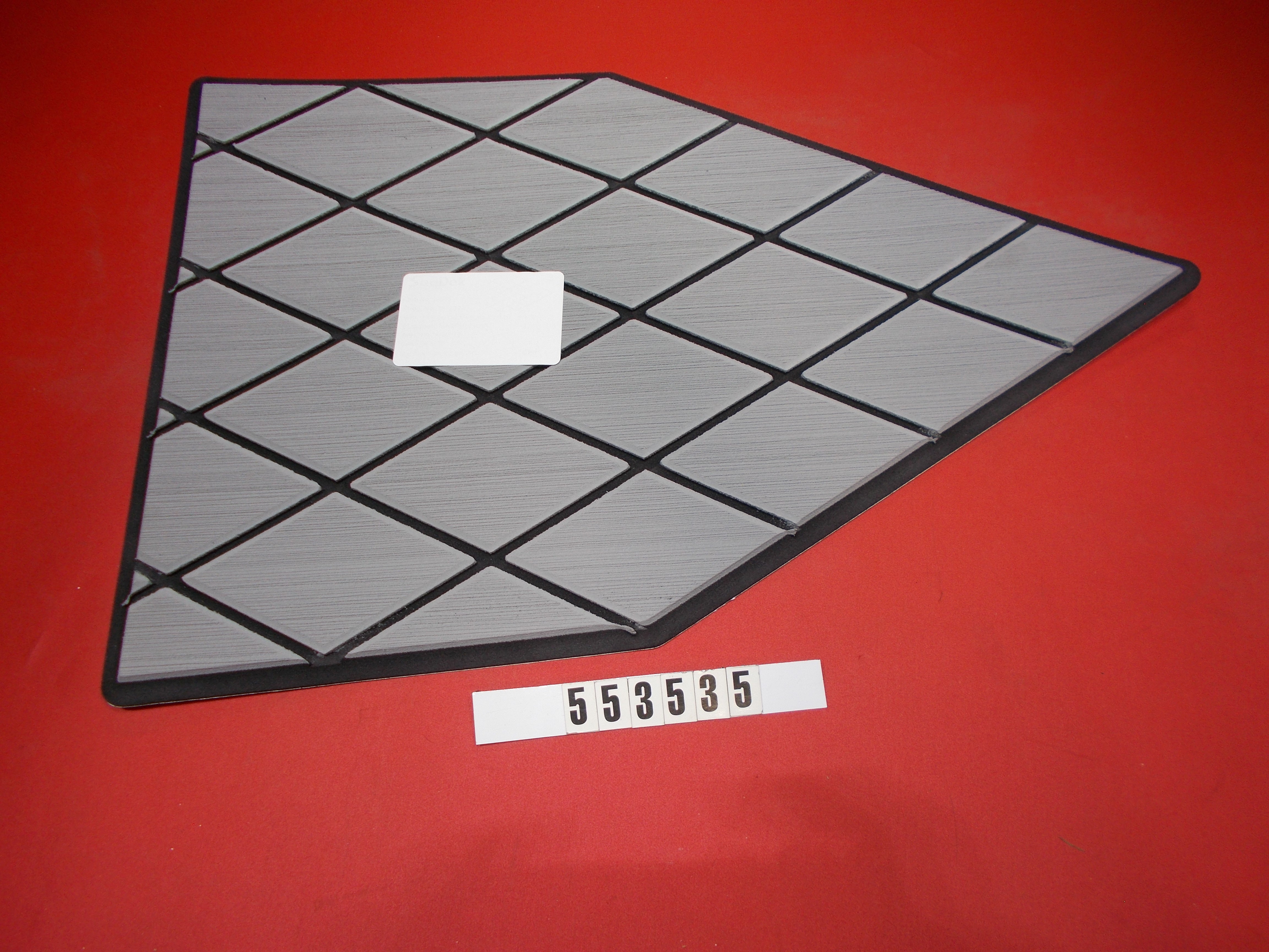 PAD-BOW LID AFT DIAMONDS PROSTAR '14