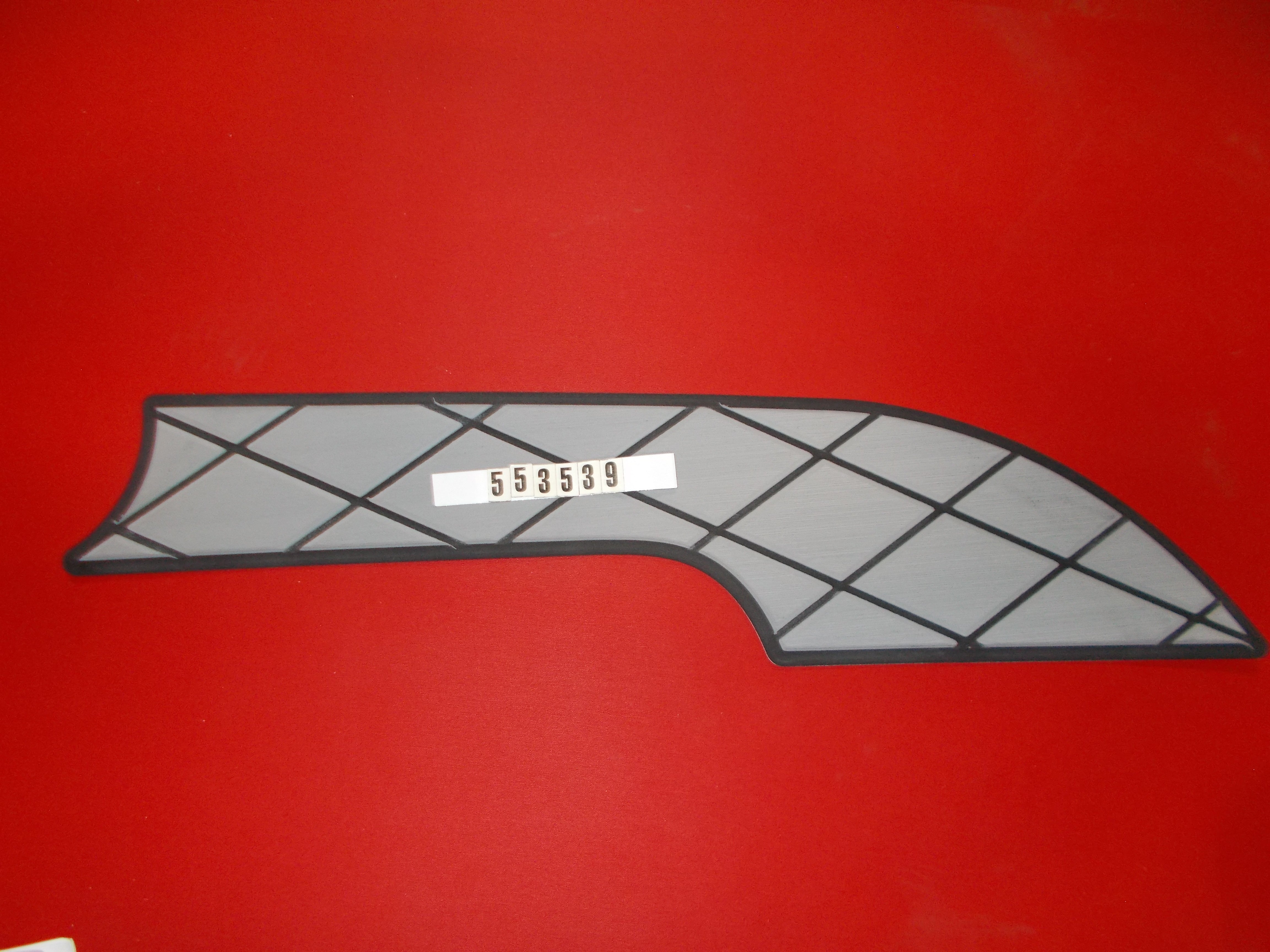 PAD-AFT DECK STBD DIAMONDS PROSTAR '14