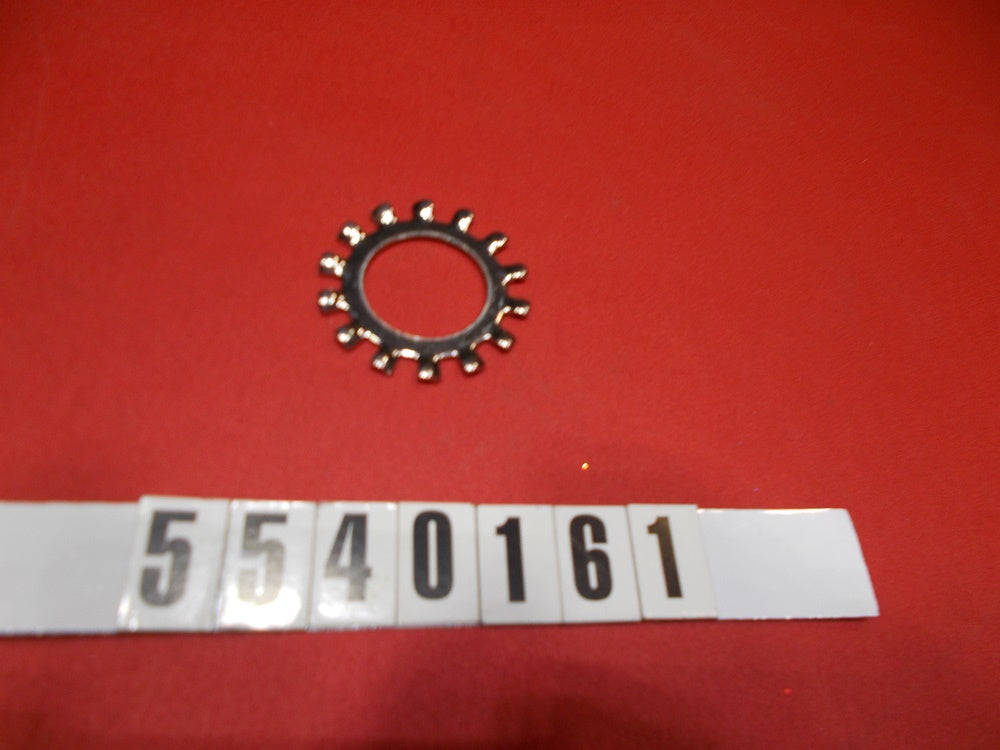 CLEAT- LOCK WASHER FITS 554016
