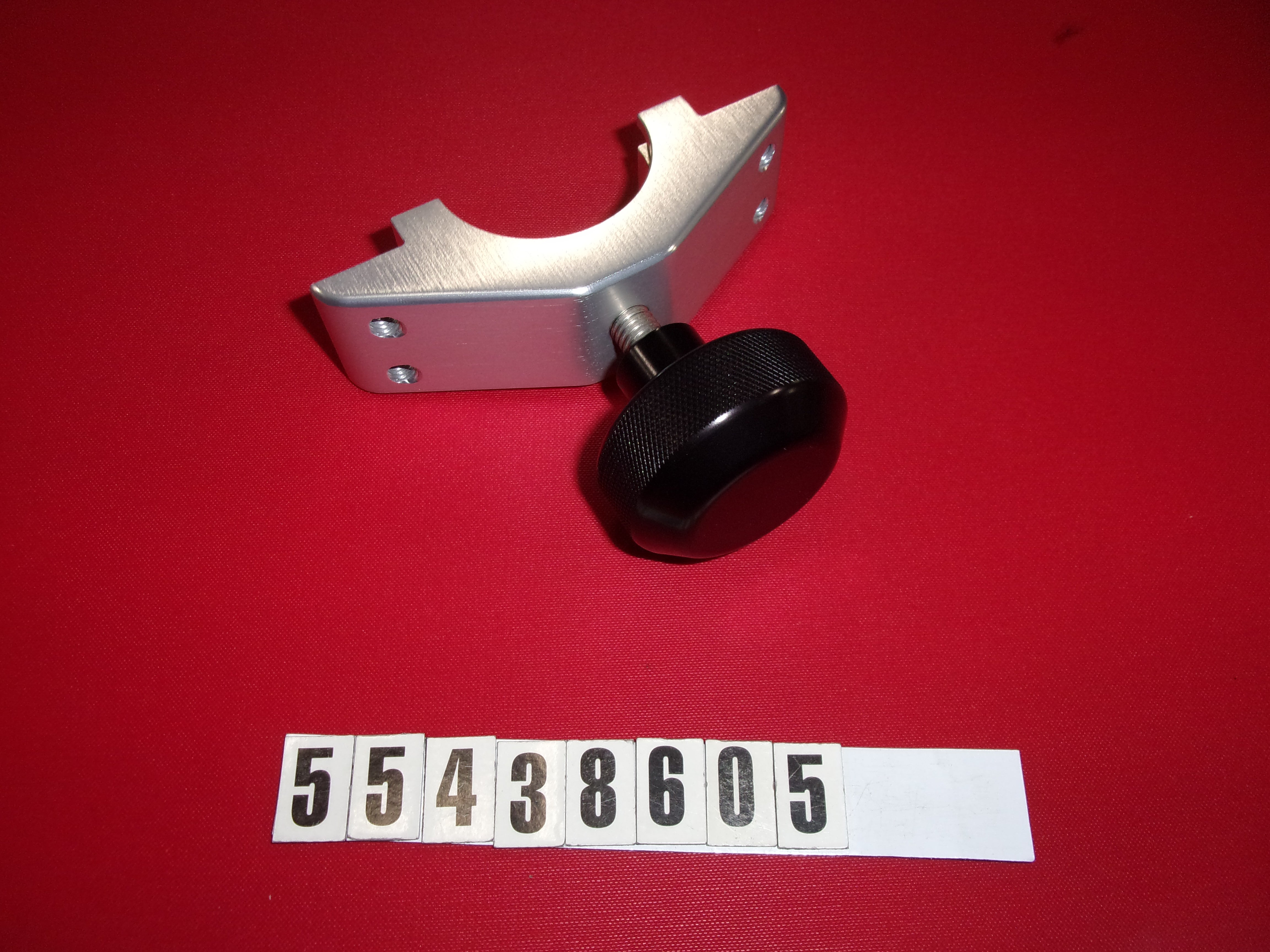 BOARD-RACK CLAMP UPPER W/KNOB 05-06