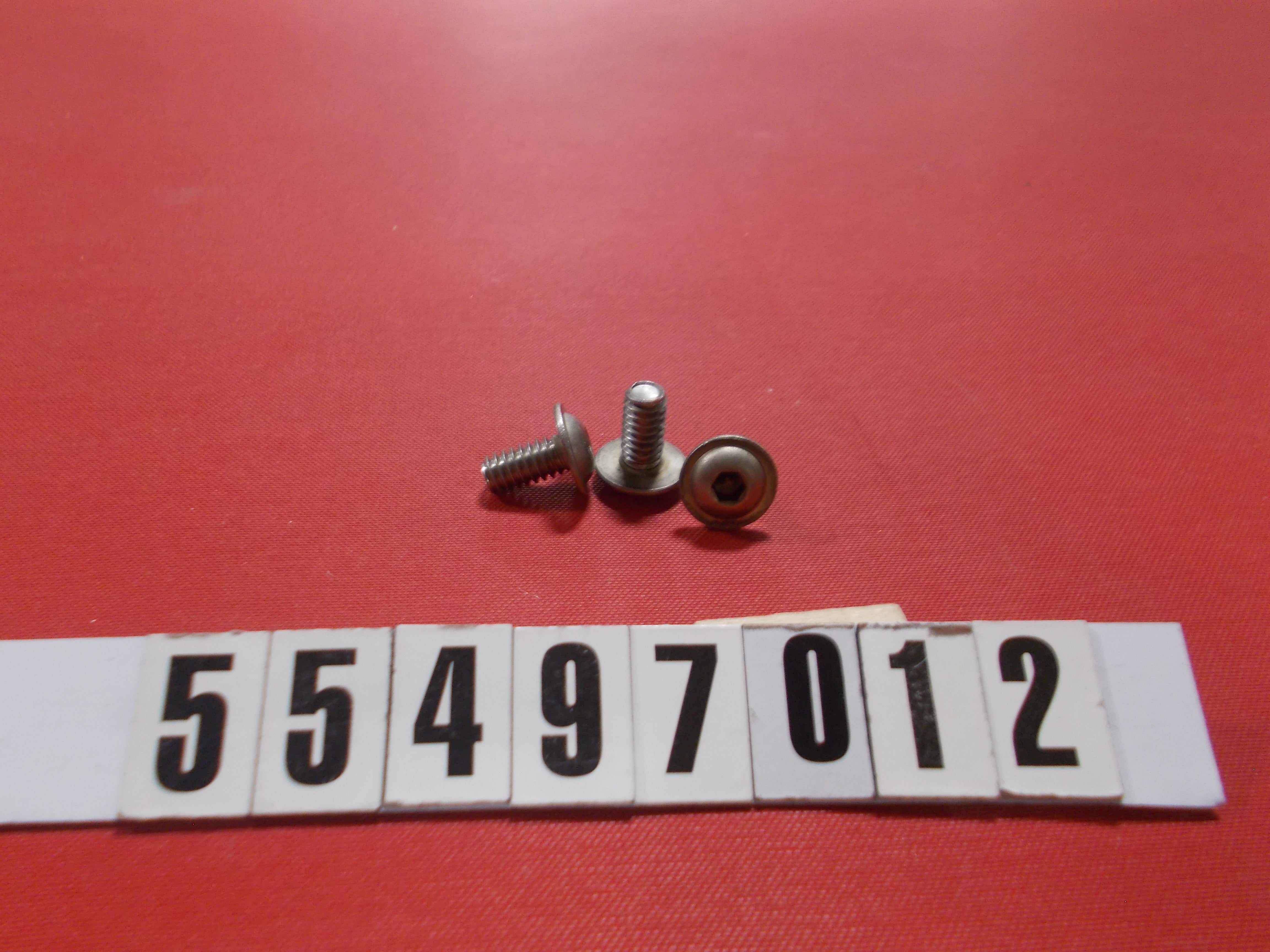 TOWER-BREAKAWAY SCREW SOCKET FLANGE ALL 2007 MC 97654A262