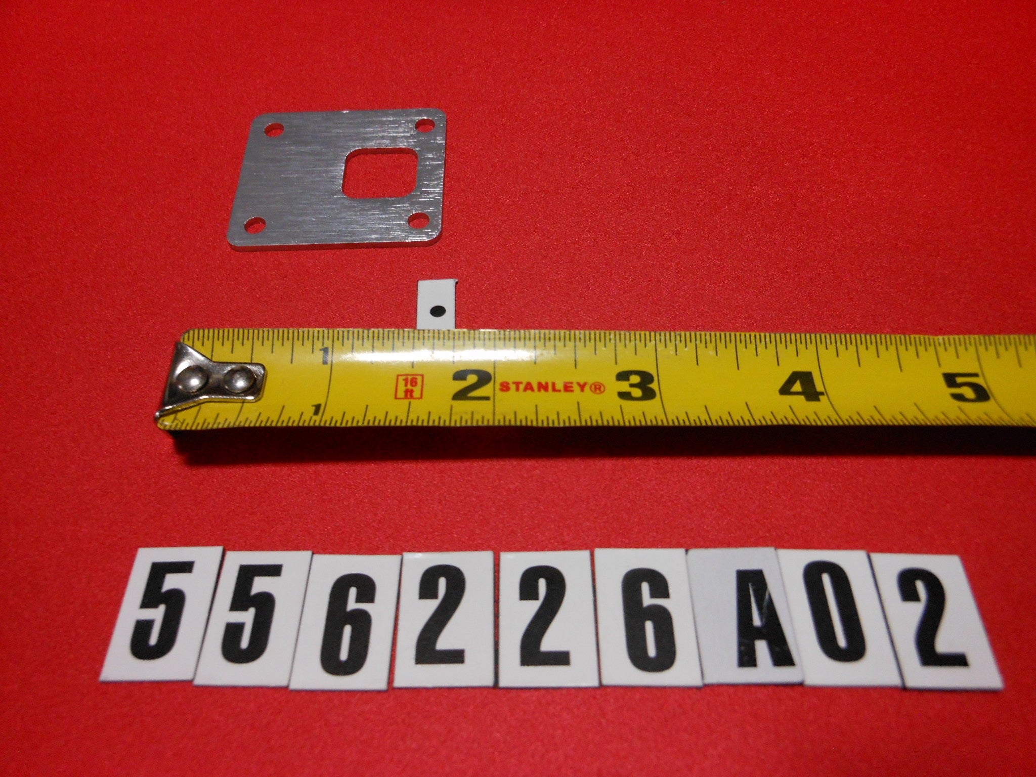 DOOR WALK-THROUGH ALUM LOCK CVR P LATE X30 '17