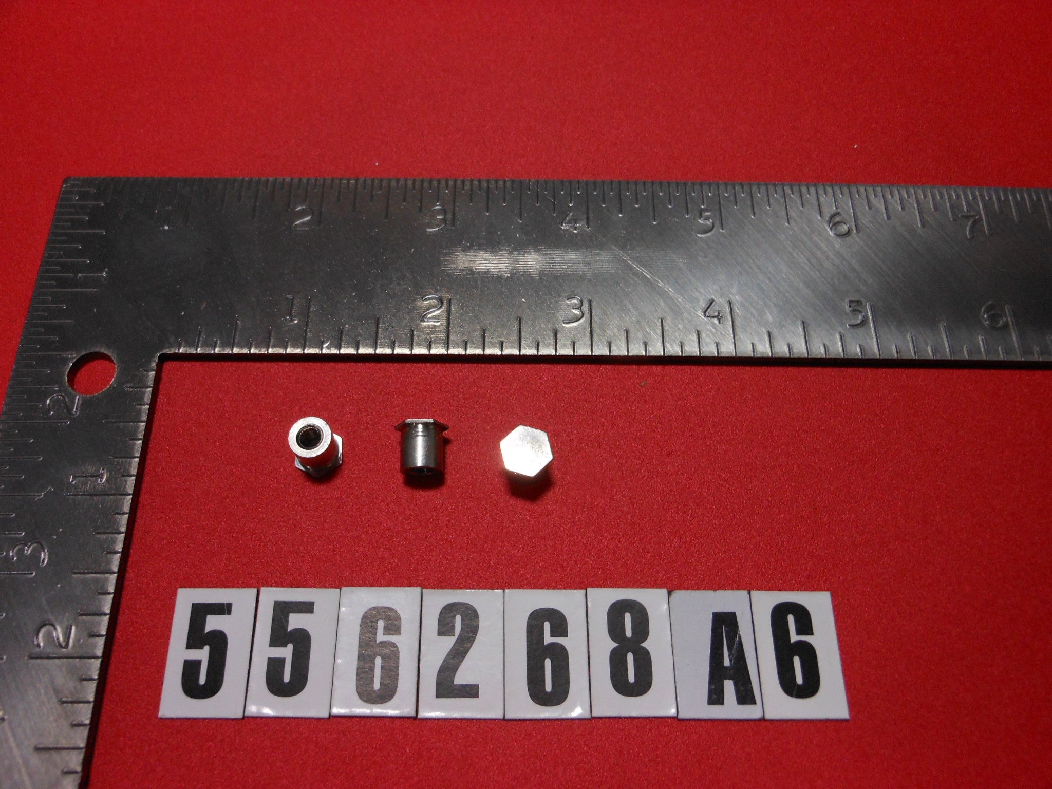 DOOR-ACRYLIC WALK THRU THREADED METAL INSERT XT20 / XT21 '17