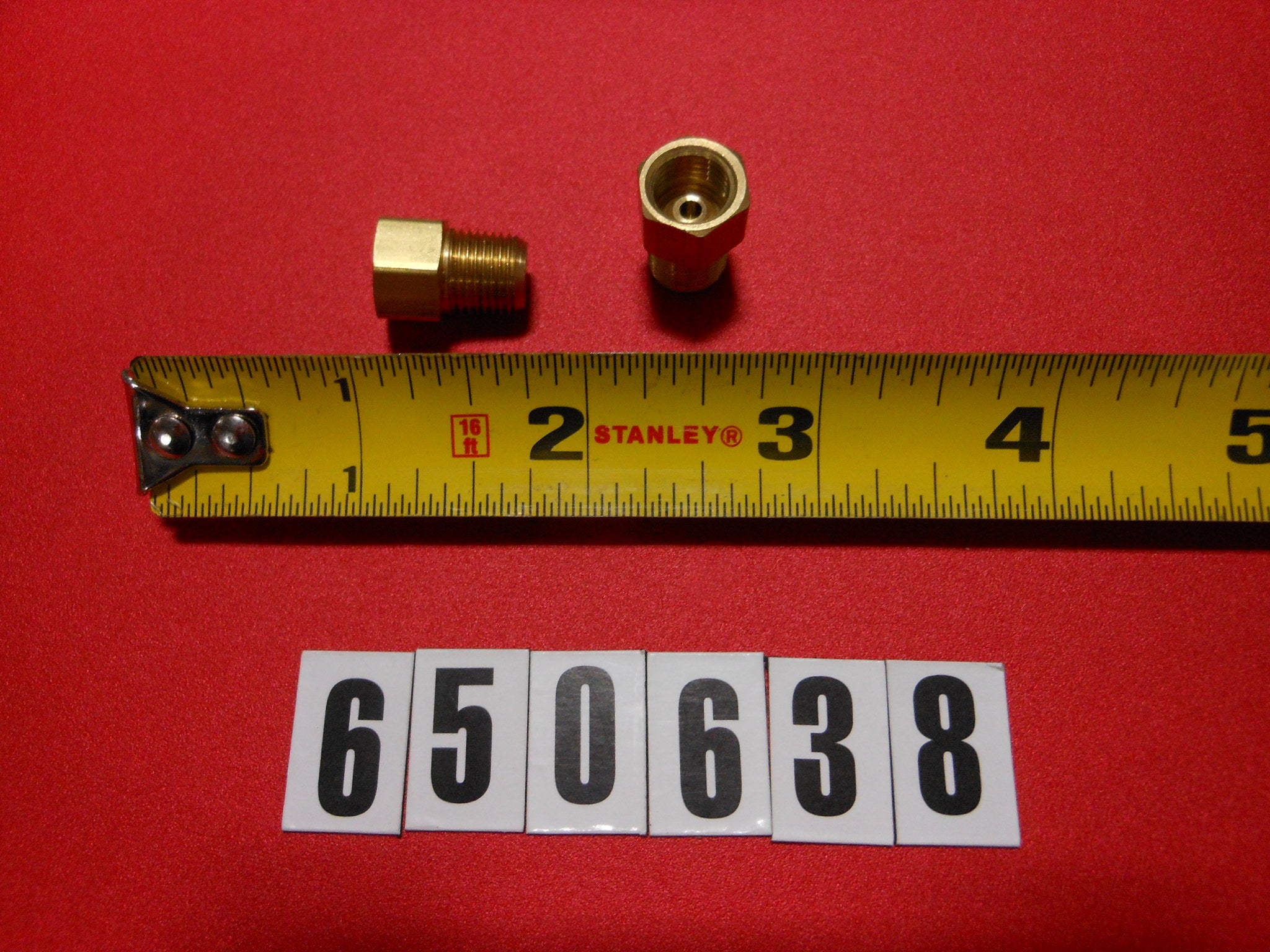 ORIFICE-PINHOLE FITTING UFP 32245