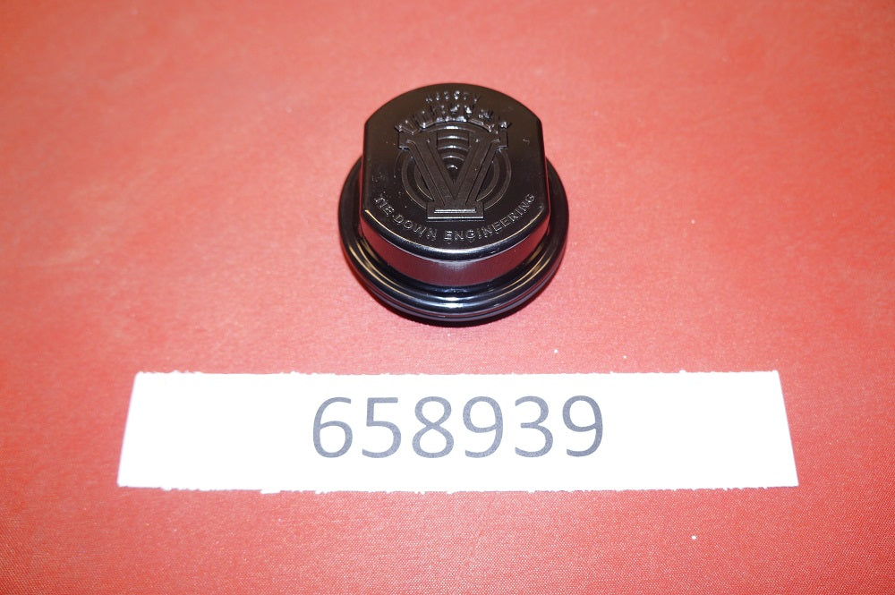 Replaced by Part# 658851 : AXLE '15 CAP ASSEMBLY 6 LUG VORTEX W/DECAL LG