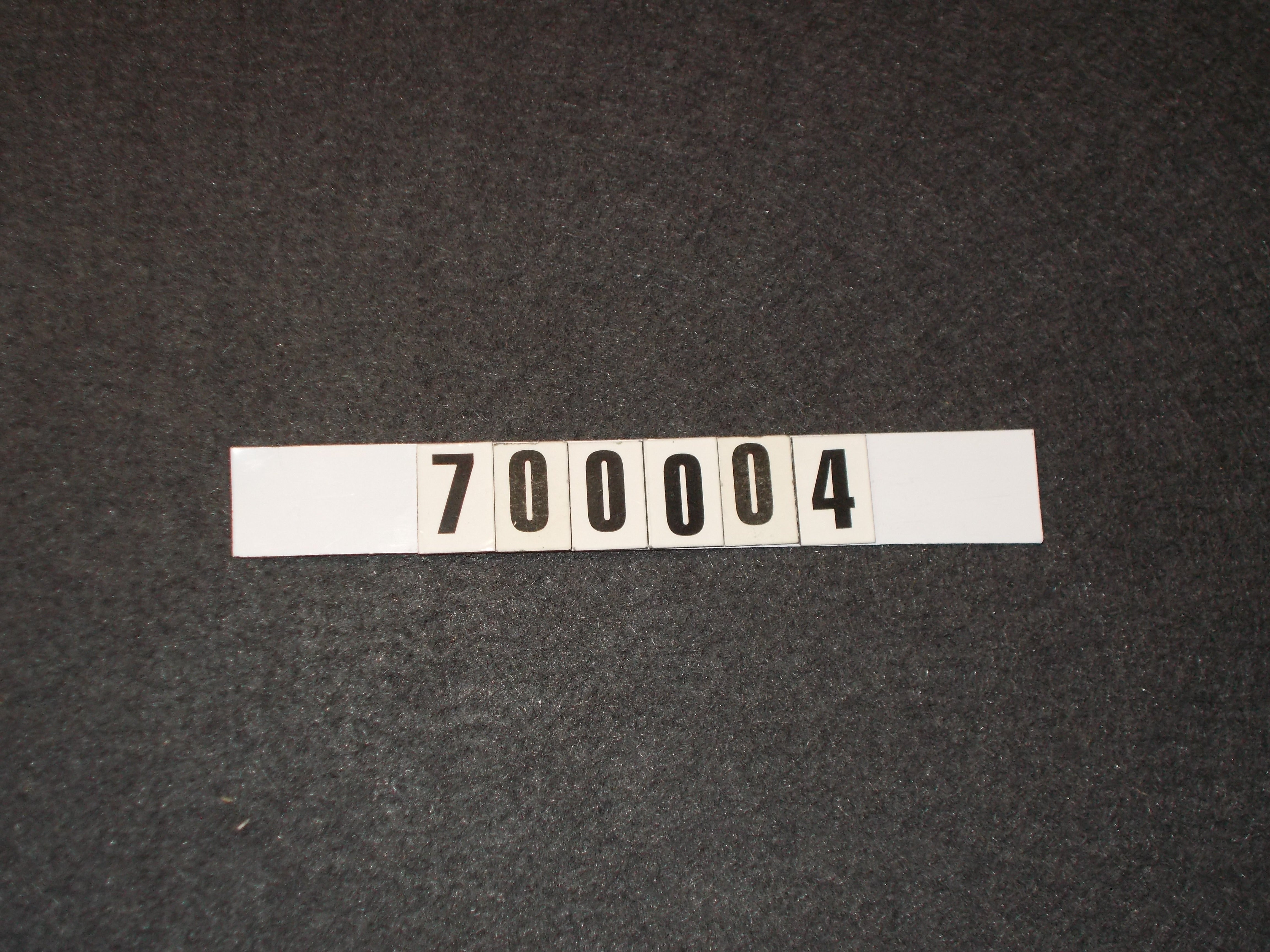 Replaced by Part# 700015A : CARPET- 6' GREY NON-WOVEN '13-'14