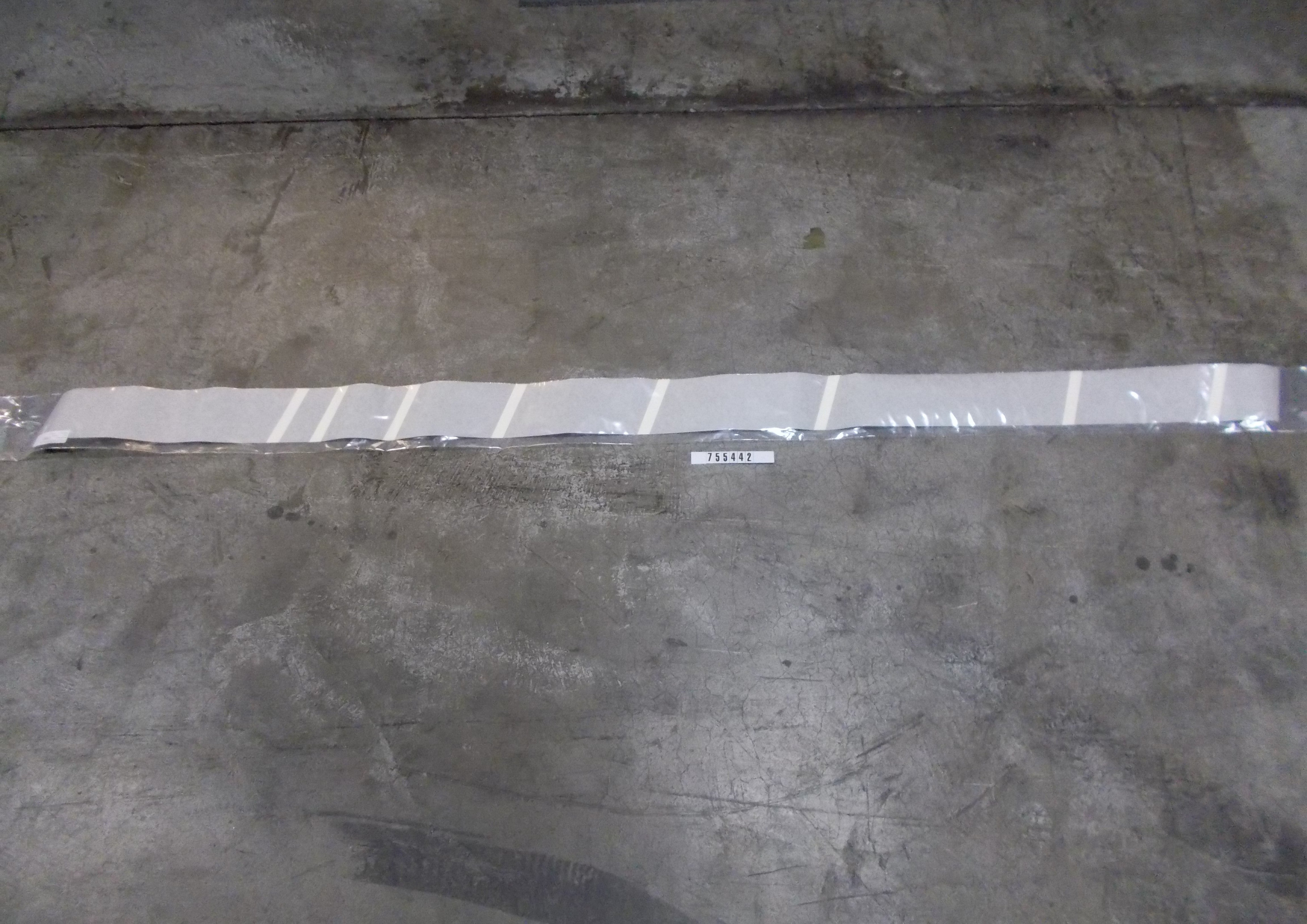 "GRAPHIC-STRIPE 4.215"" TRAILER SILVER VINYL '14"