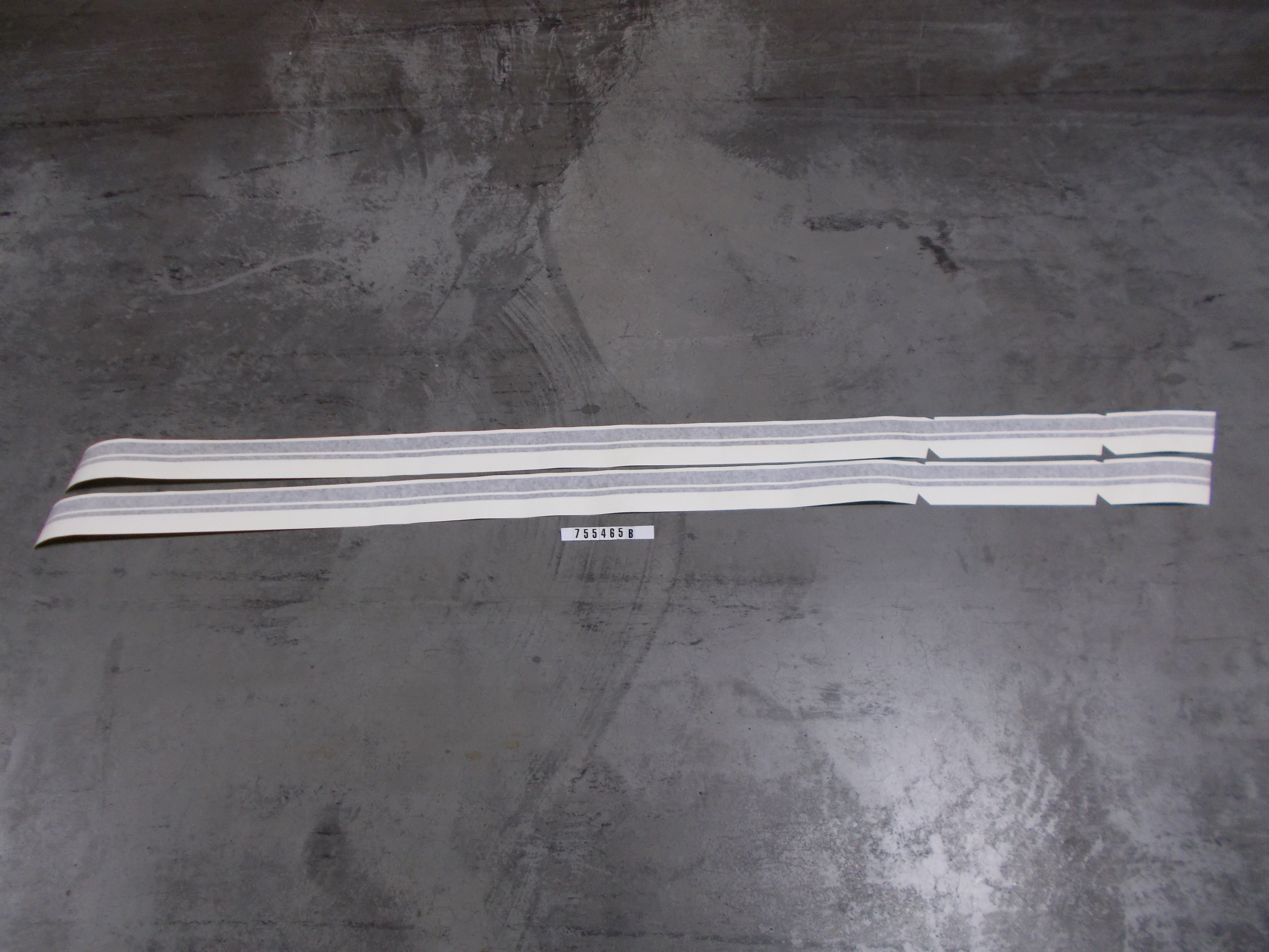 "GRAPHIC-STRIPE 4"" FRAME BLACK '16"