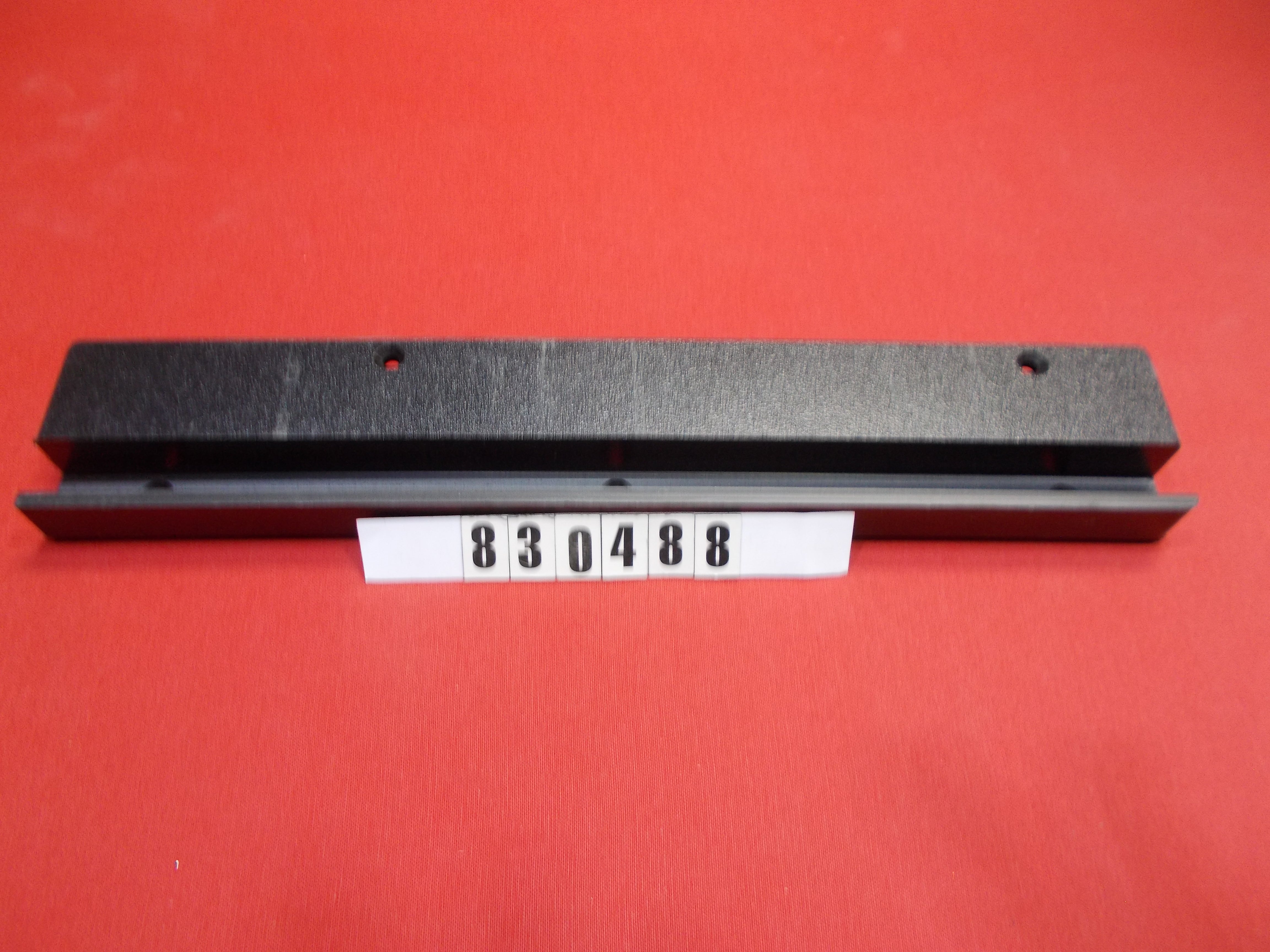 Replaced by Part# 830488A : RECEIVER-WT DOOR HDPE 215/235/245/255