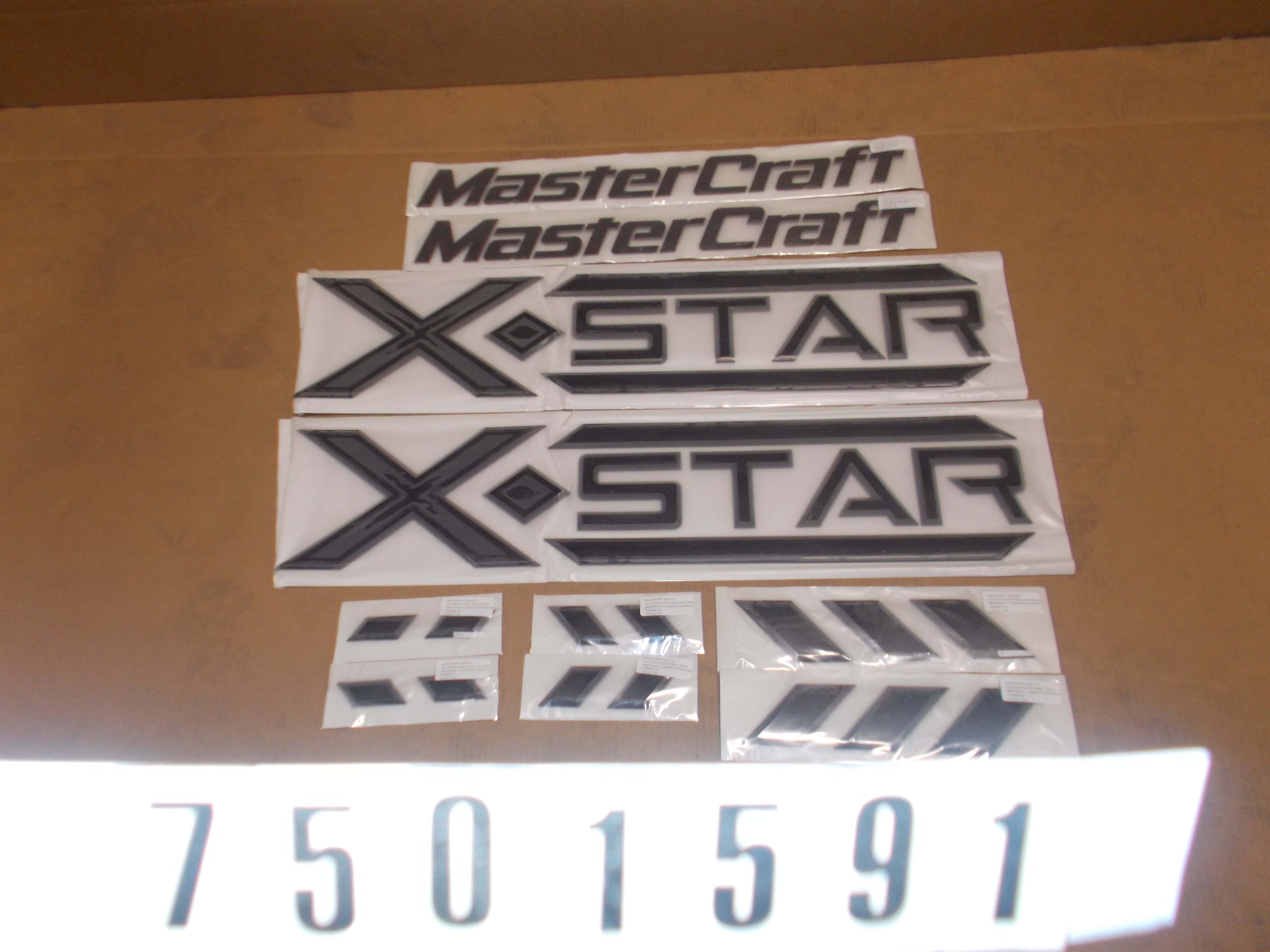 DECAL KIT-BLACK XSTAR '13-'14 CHROMAX 2-X-Star/1-MC
