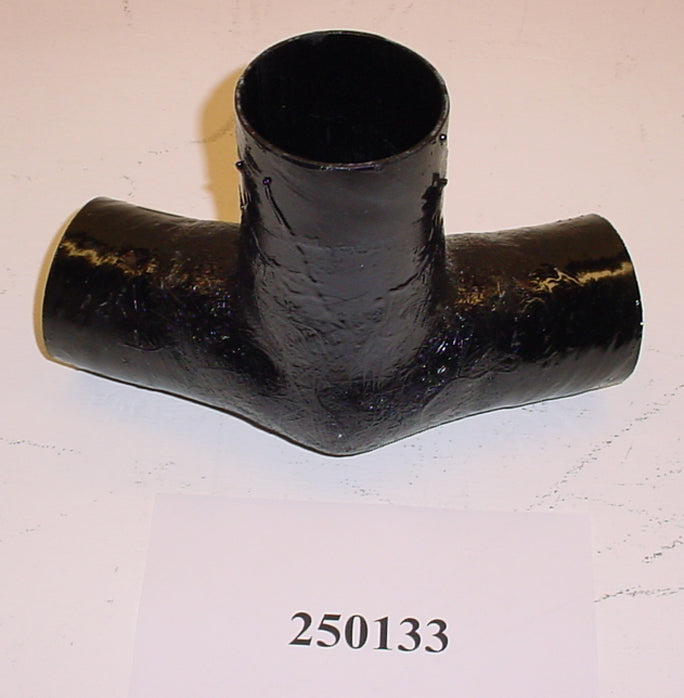 "EXHAUST-TEE 3.5X3.5X24 DEG FG FIBERGLASS 220,CSX-'07"