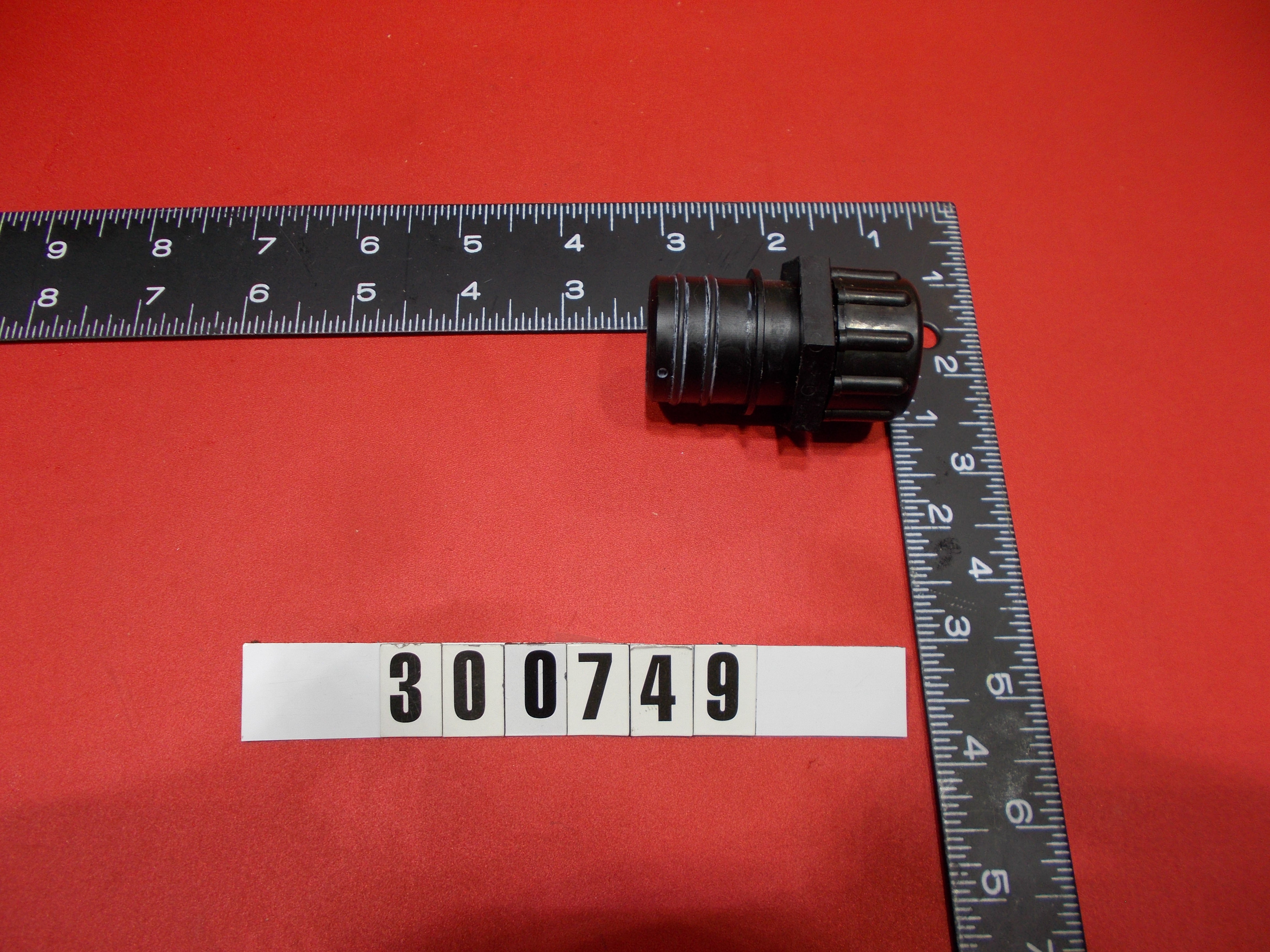 "FITTING-1-1/8"" QUICK LOCKPLUG ASSEMBLY"