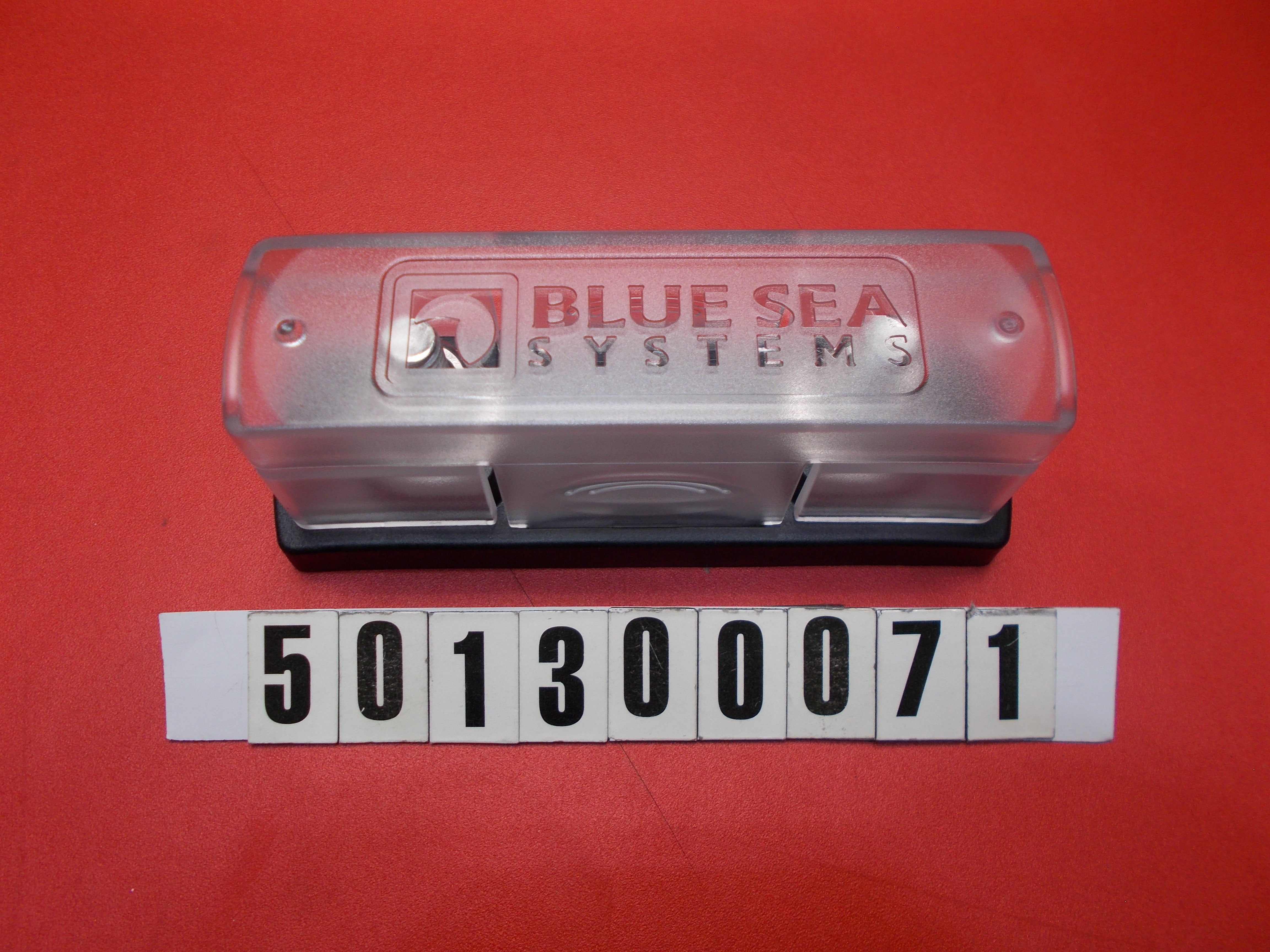 "FUSE- ANL200 FUSE HOLDER ONLY, HOLDS PN 501300071"