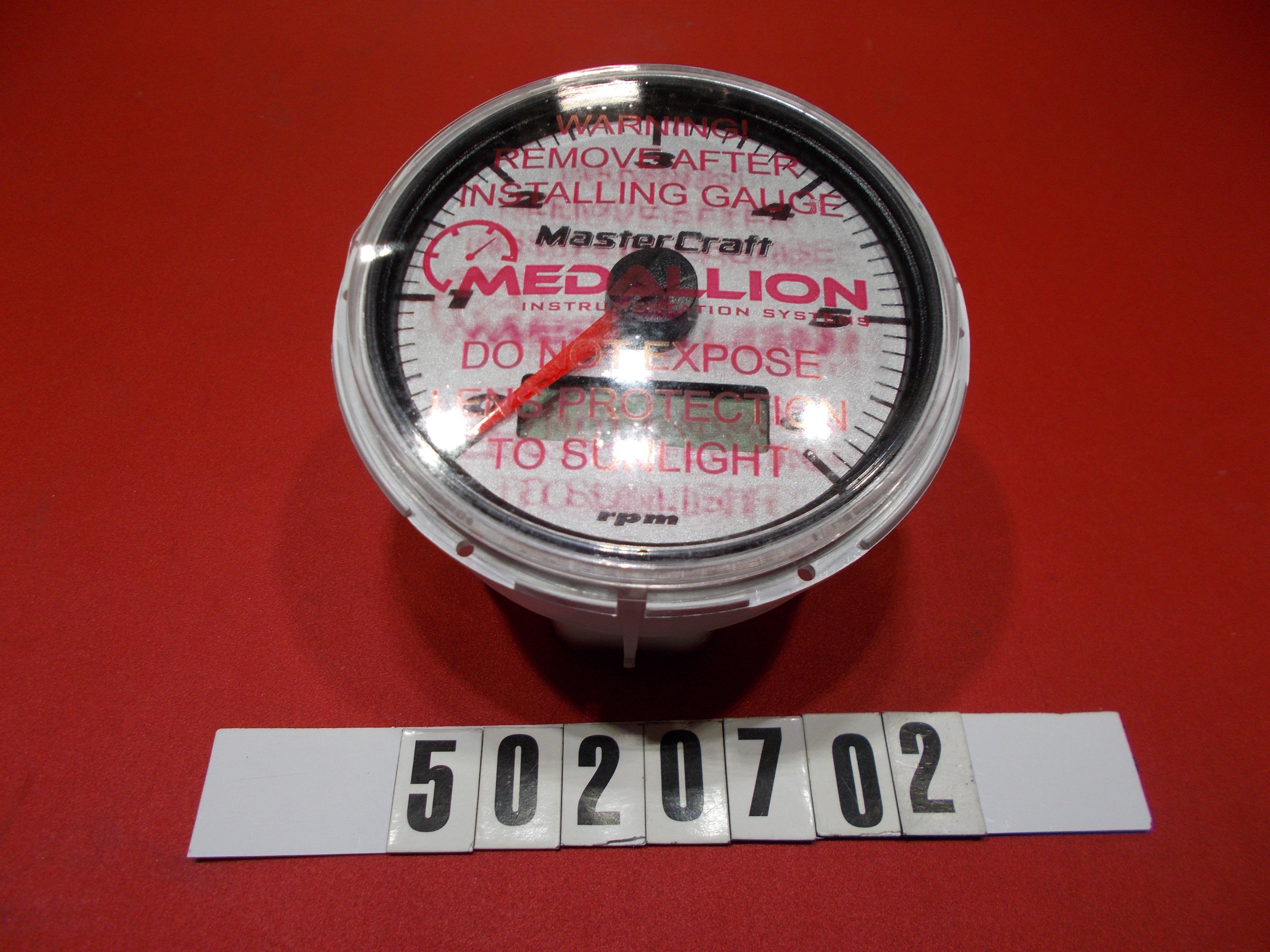 GAUGE-TACH SILVER MET w/CHROME BEZEL WITH LCD DISPLAY