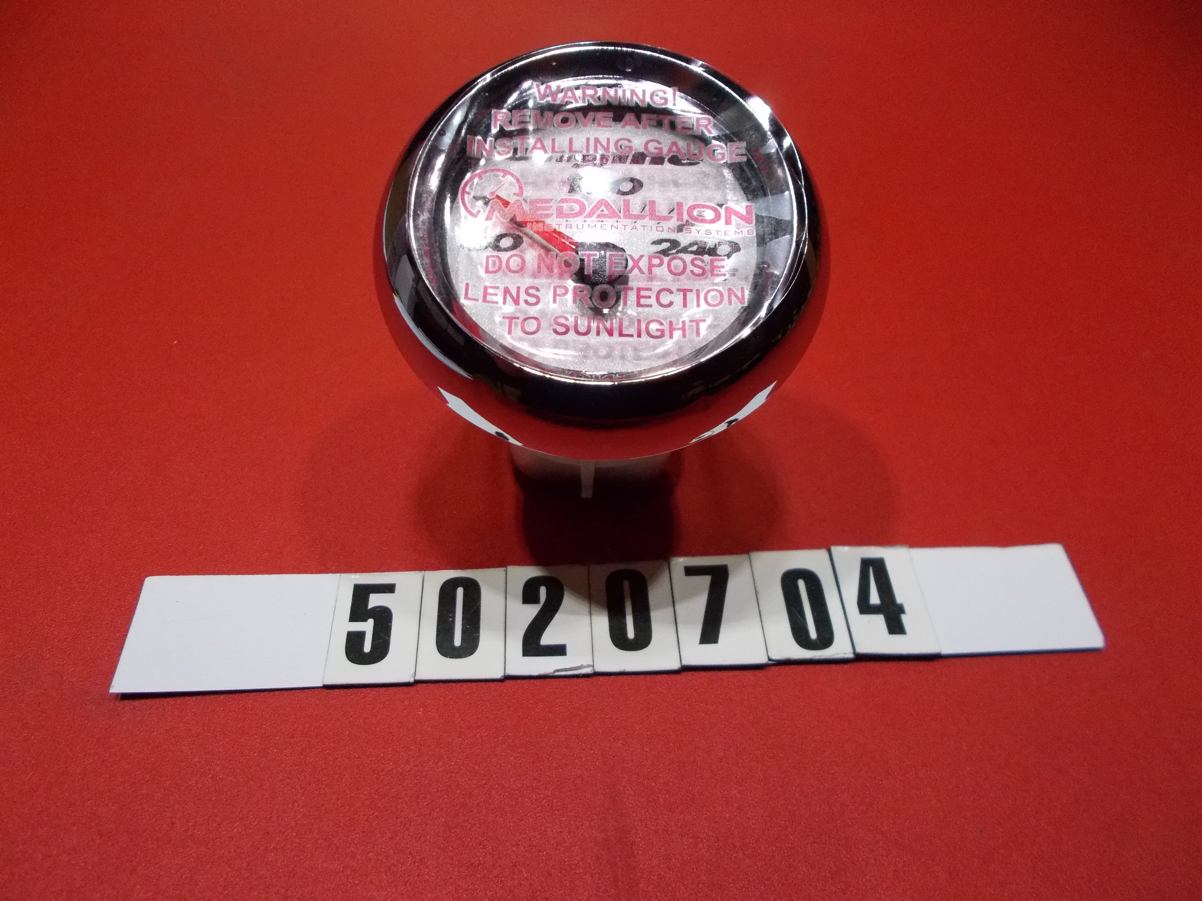 GAUGE-TEMP SILVER MET w/CHROME BEZEL