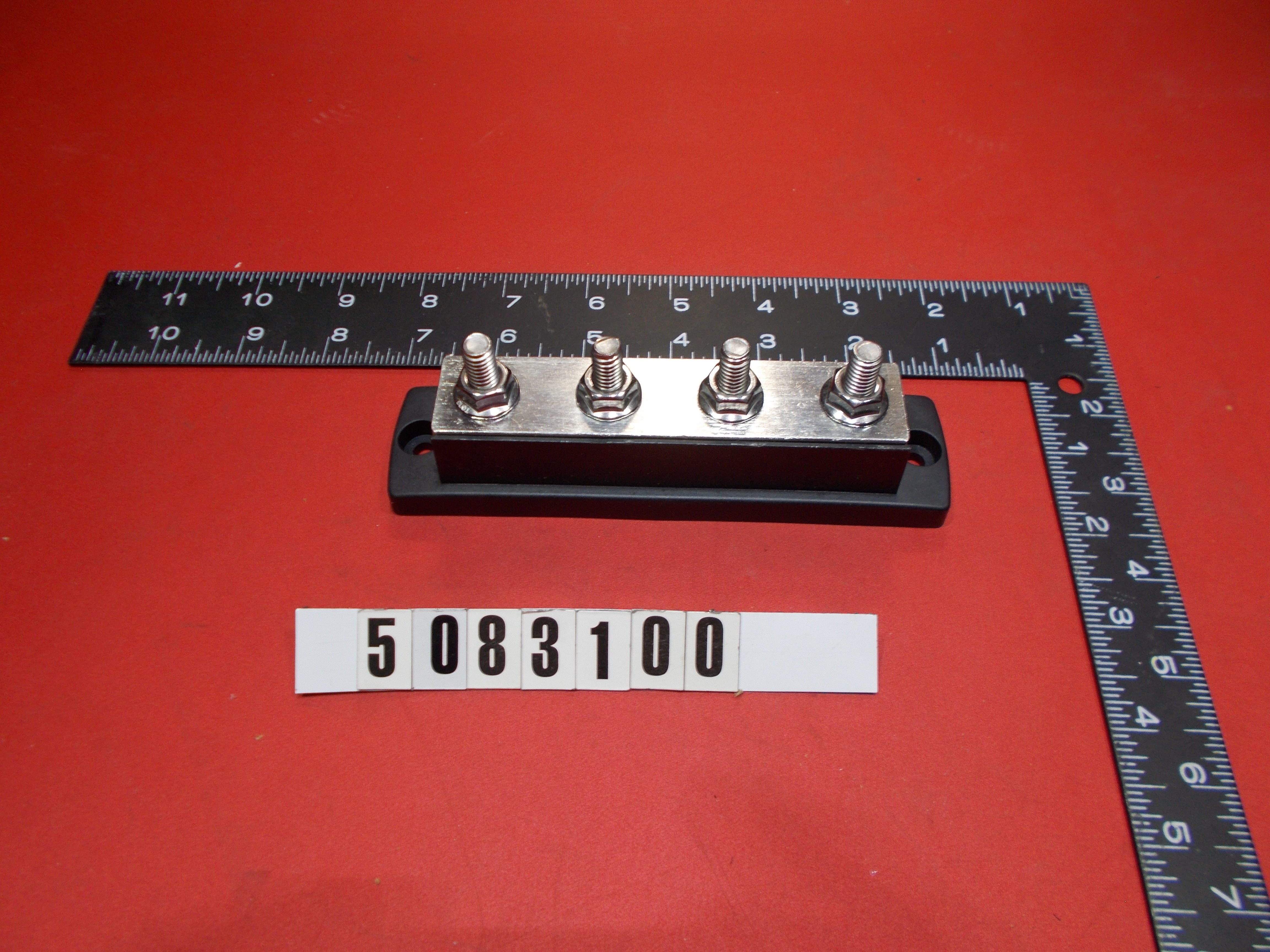HARNESS GROUND BAR 4 POST GOES BESIDE BATTERY SWITCHES MC Parts Depot