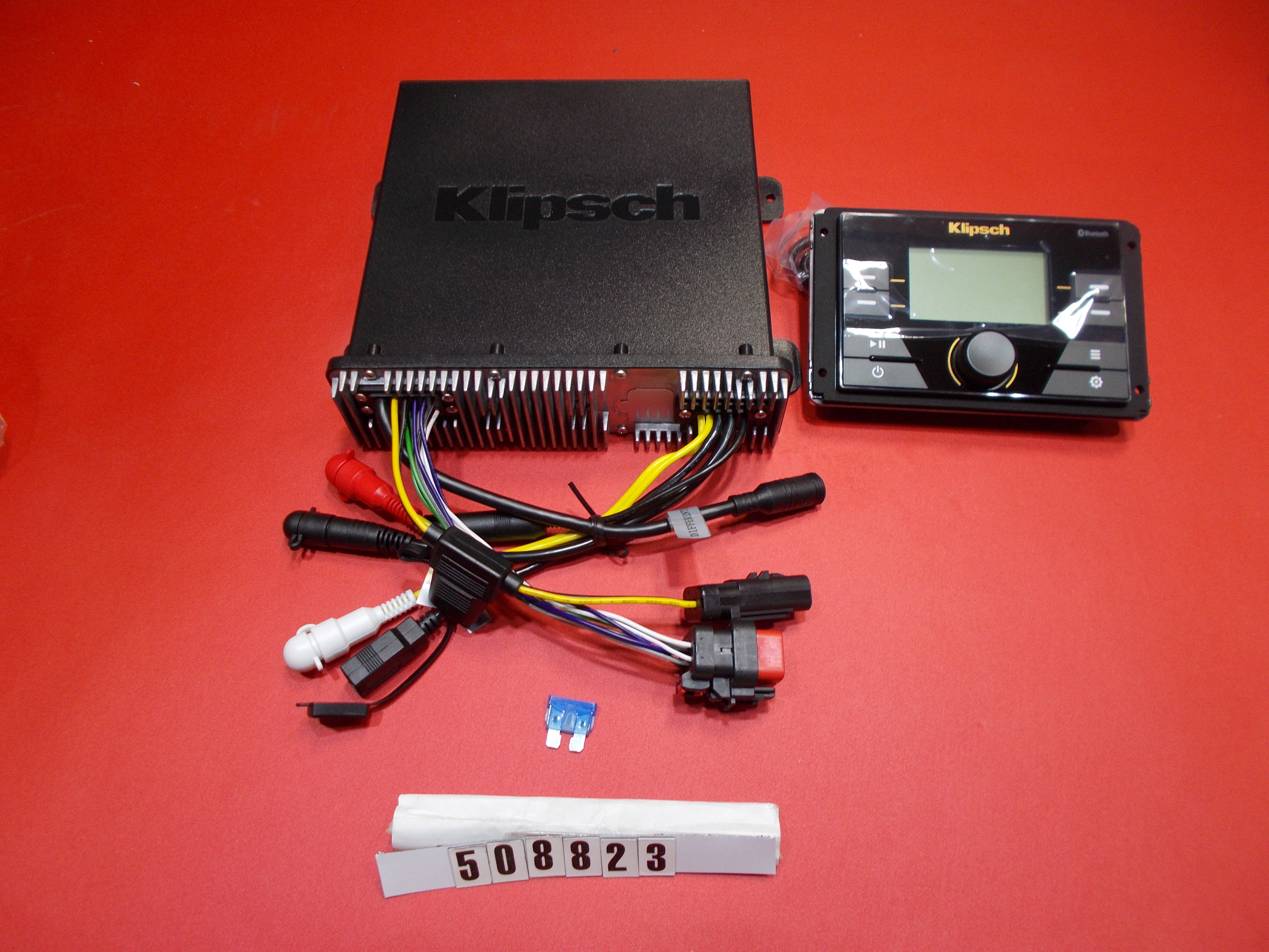 Replaced by Part# 508801A : RADIO KSU1 COMMANDER KLIPSCH KMC1SU