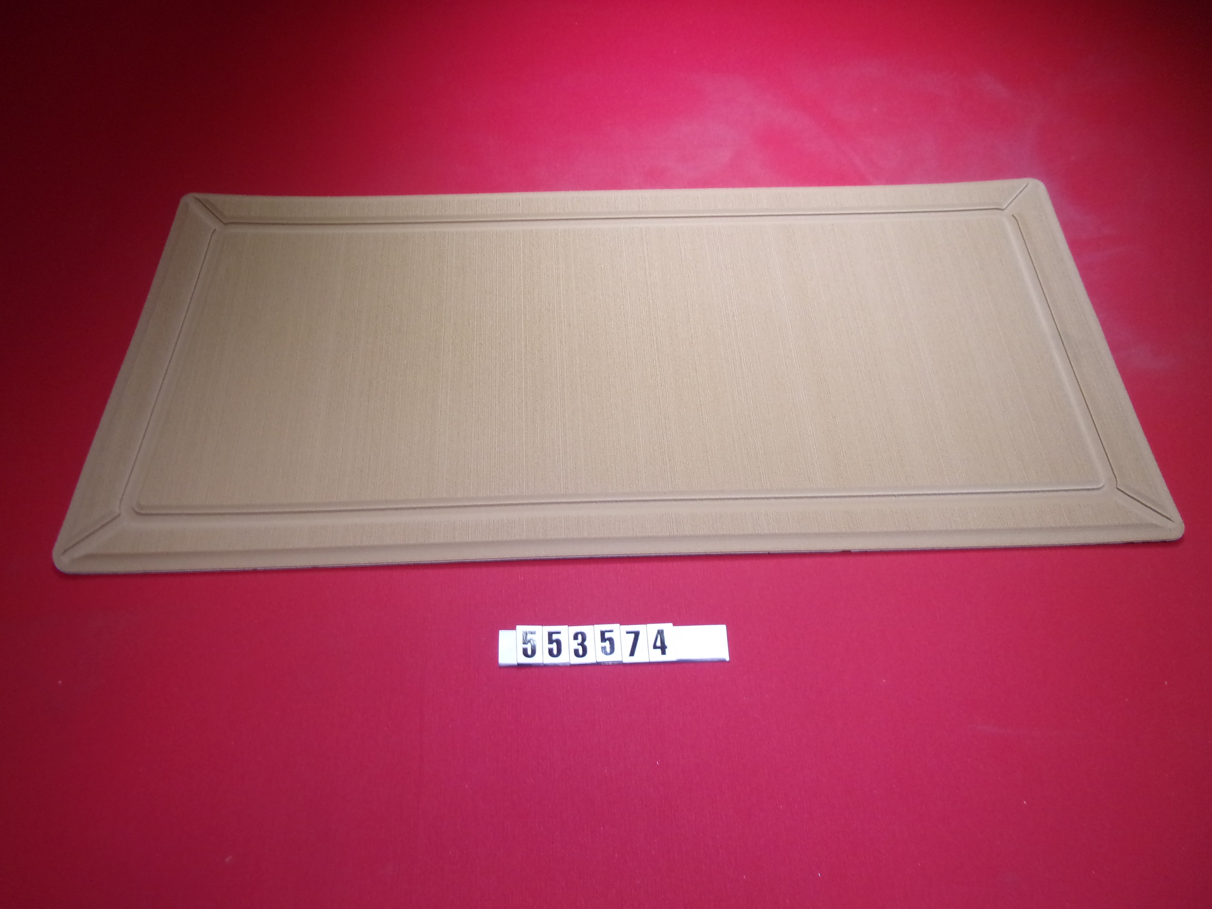 PAD-HATCH UNDER HEADREST STBD X23 SURF PKG '15