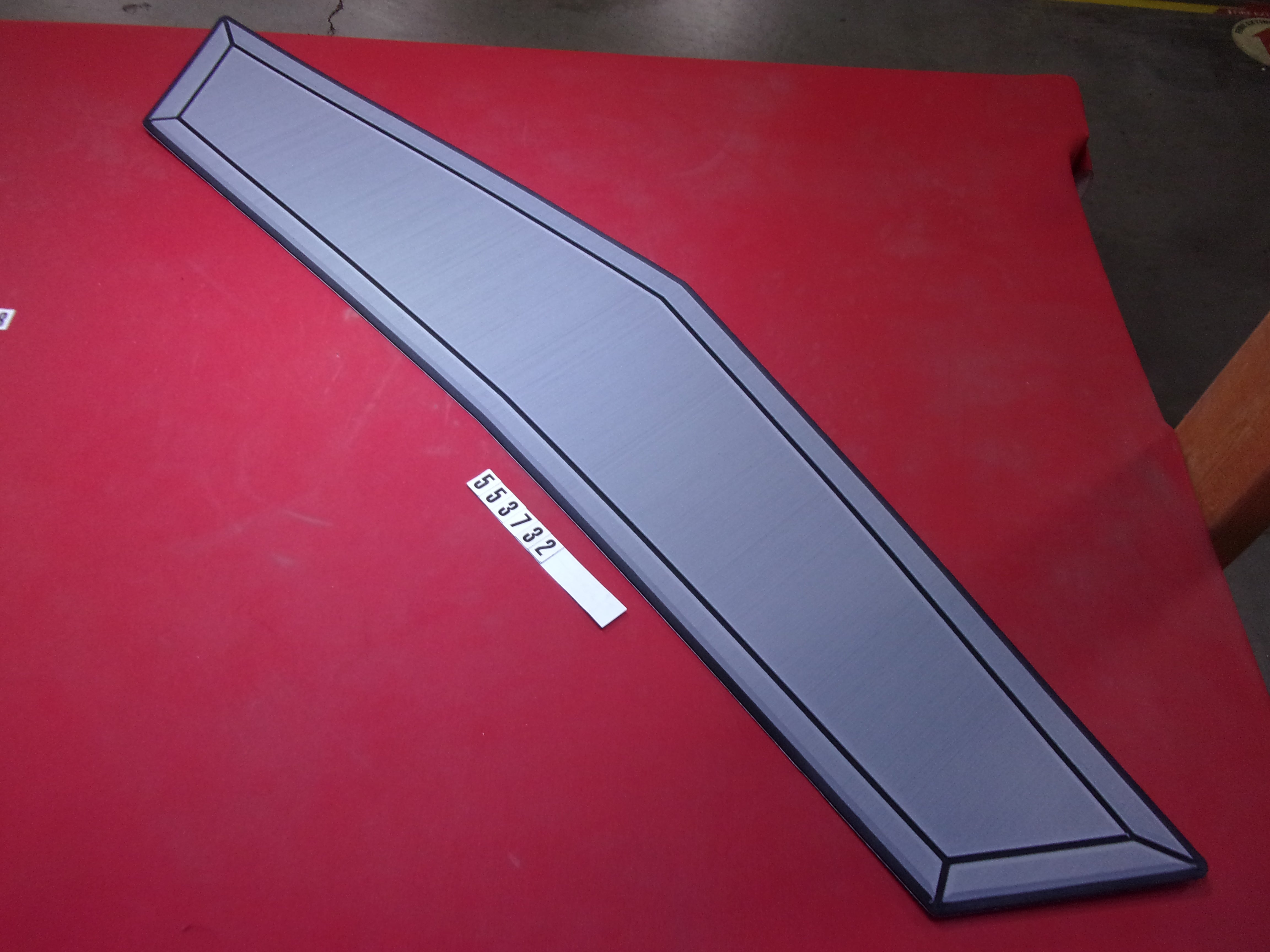 PAD- X30 TRANSOM STEP GRAY