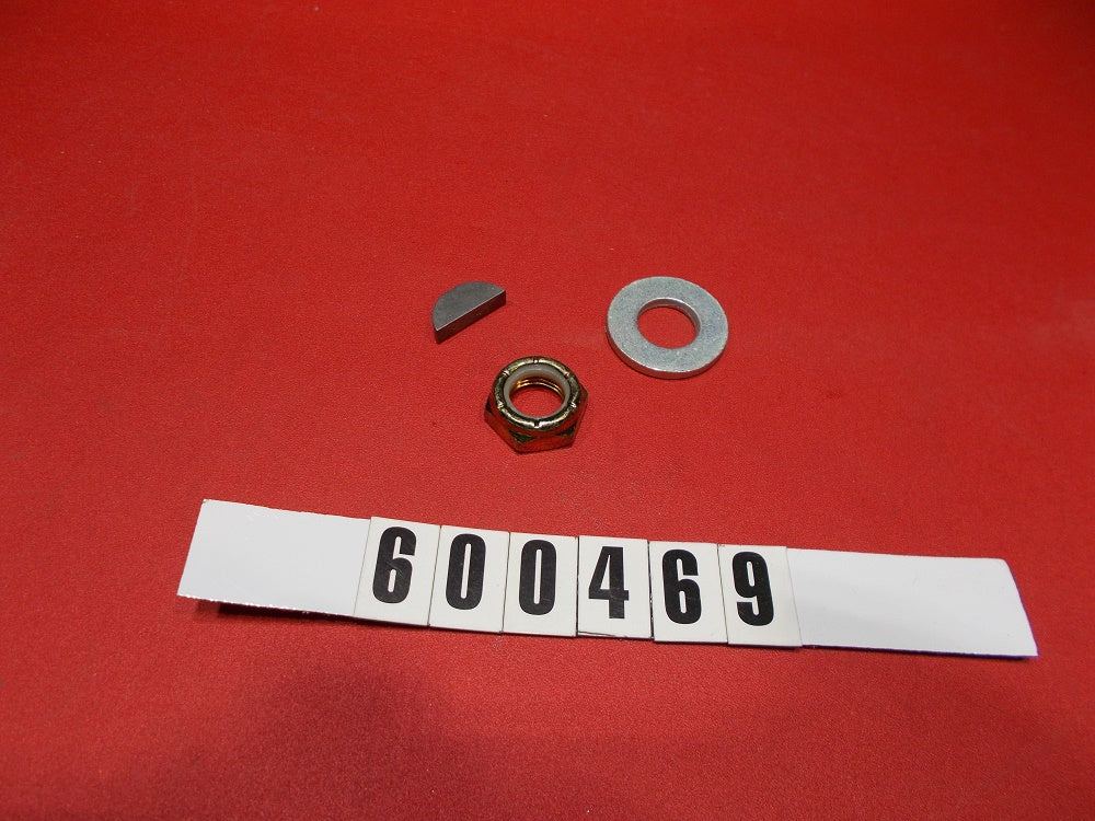 NUT FOR TILT HELM SH91510