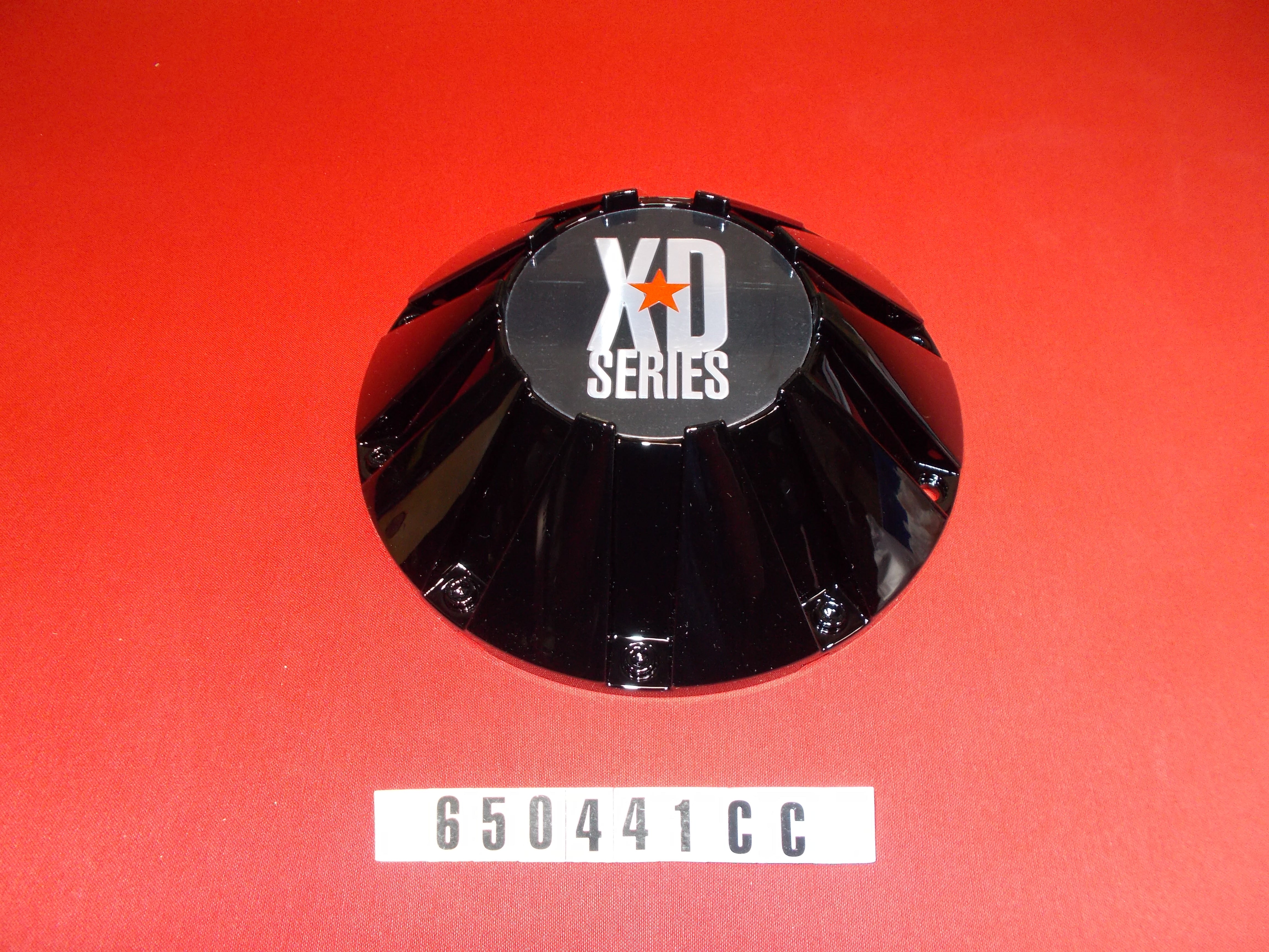 "WHEEL CENTER CAP ONLY BLACK - "" XD"" VERSION - W/MOUNT BOLTS FITS 650441 & 650449"