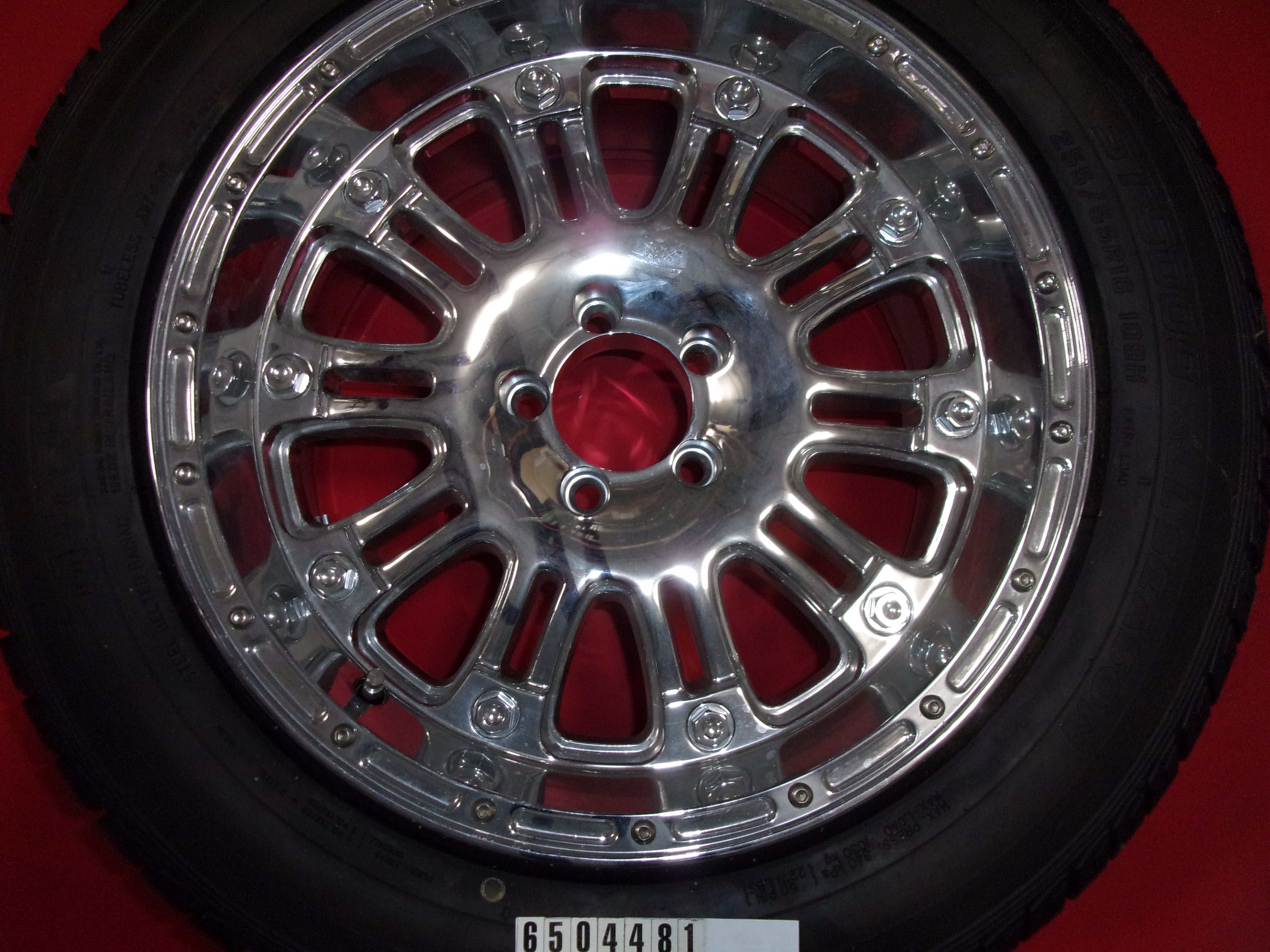 WHEEL-TIRE MOUNTED XD795 CHROME 18" 255/55-18 TIRE