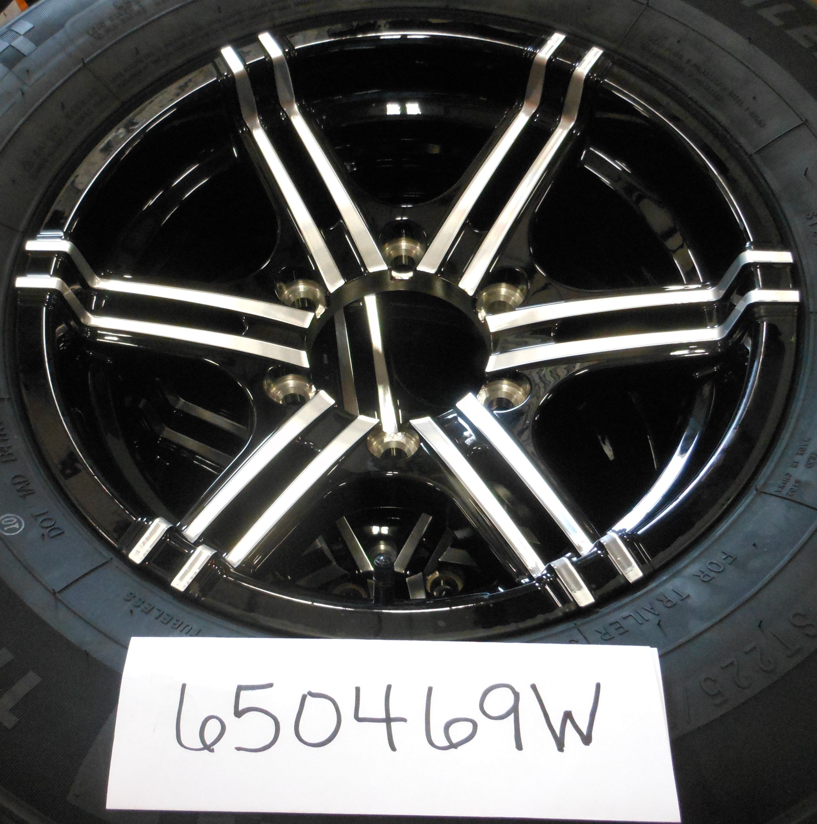 WHEEL ONLY 15 X 6 6 X 5.5 G-BLACK MACH. 6MM HE1827