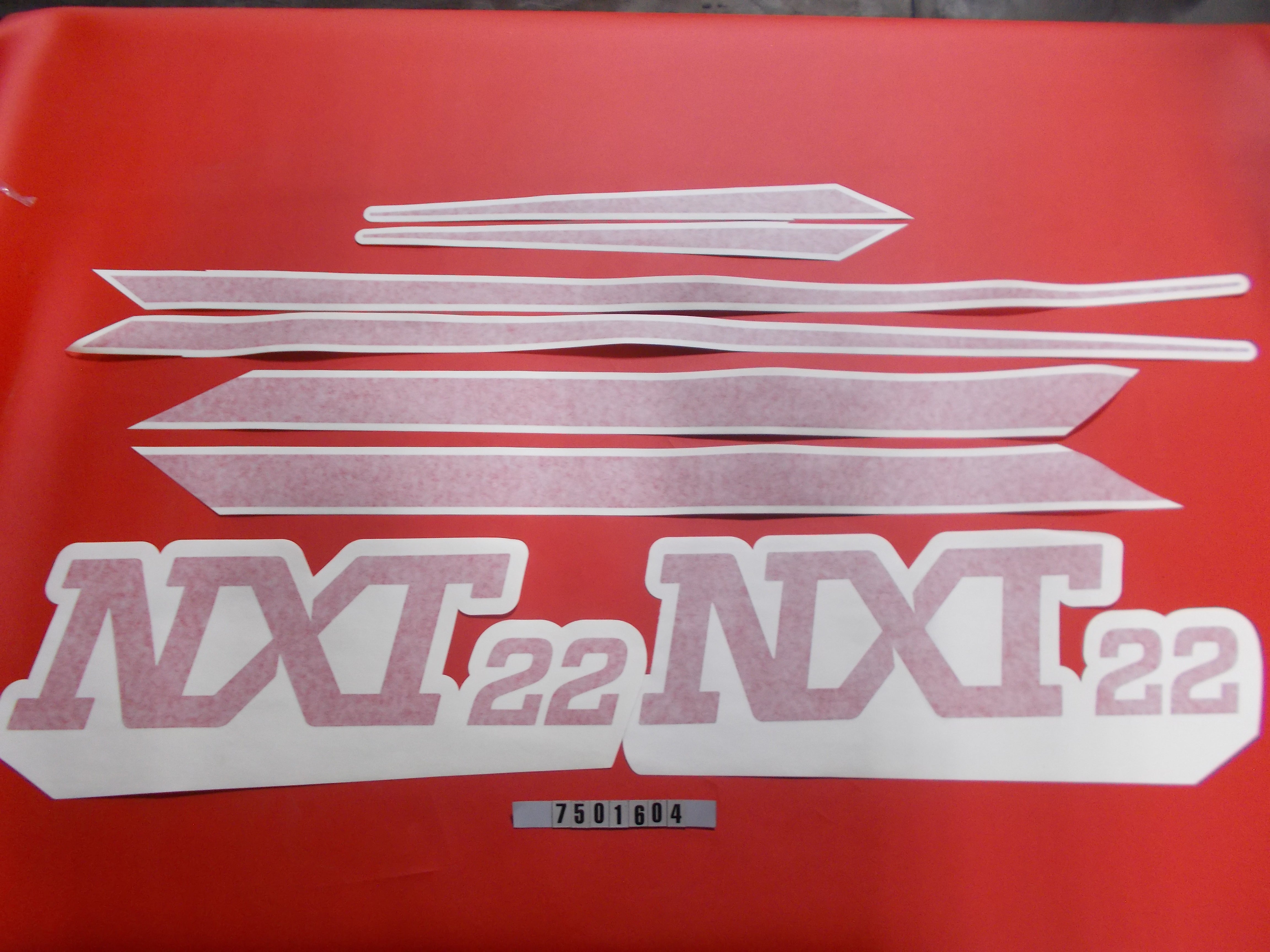 DECAL KIT-NXT22 VIPER RED'15