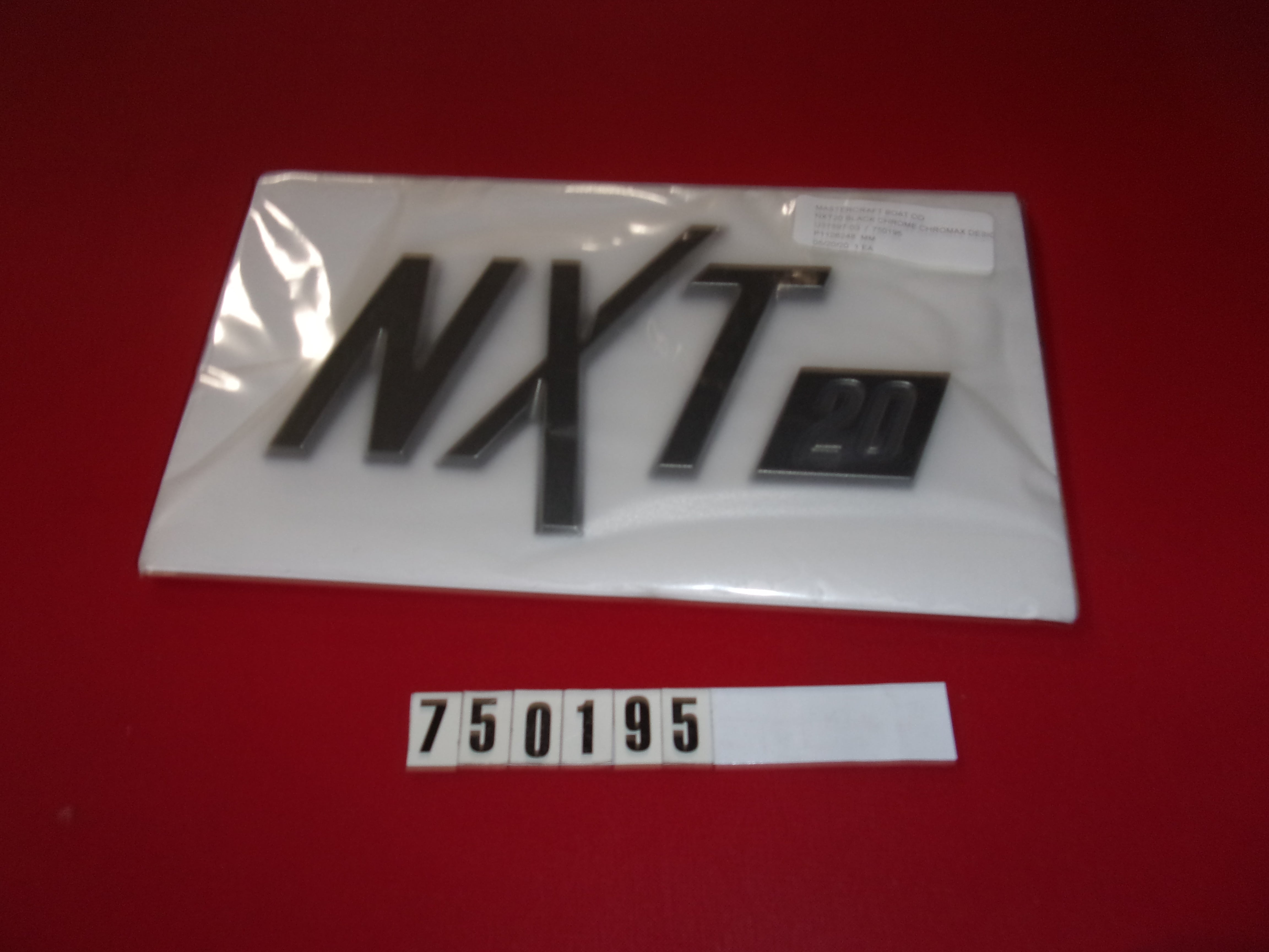 DECAL-DESIGNATOR BLACK CHROME NXT20 '20
