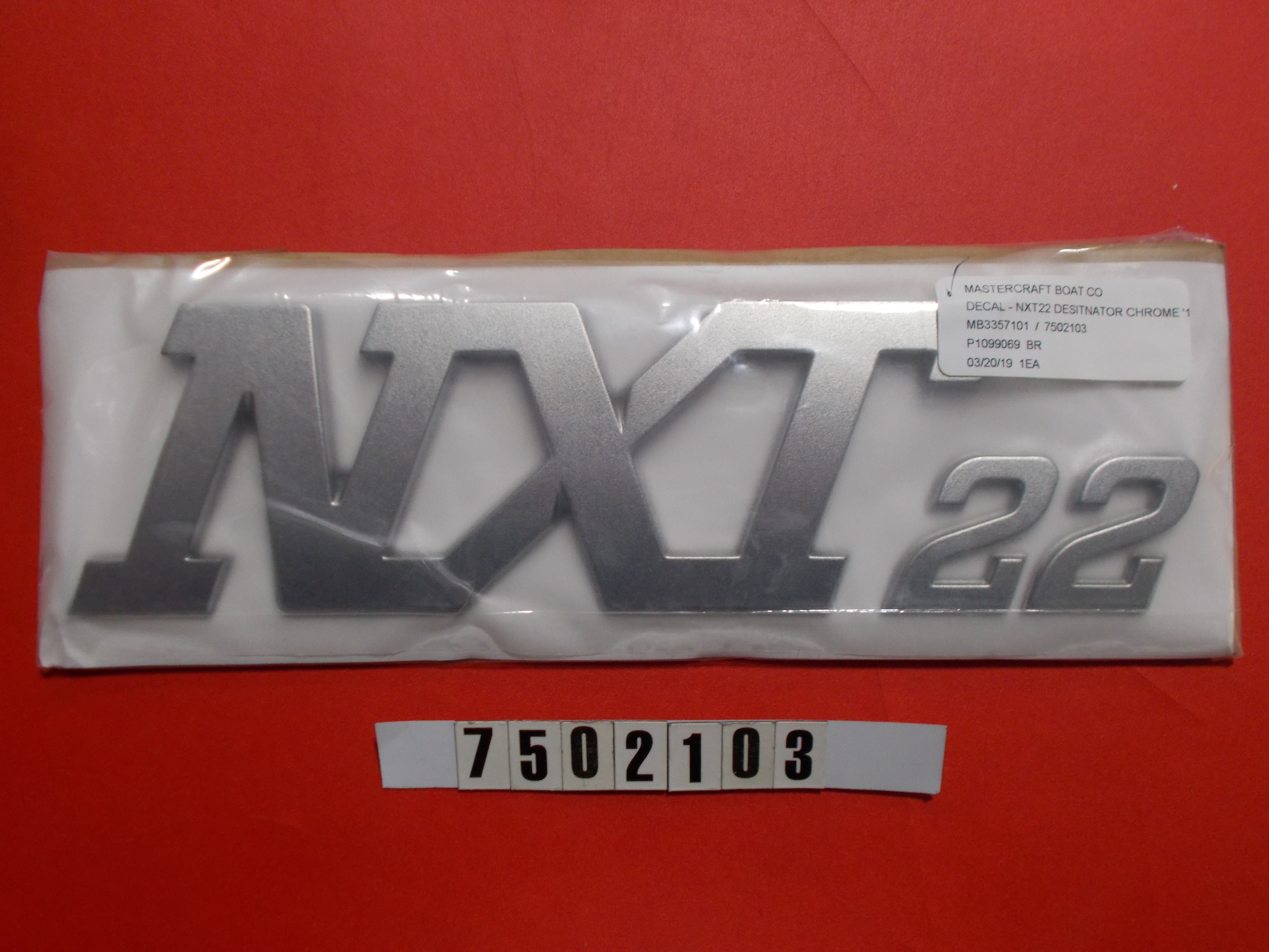 DECAL-DESIGNATOR CHROME NXT22 '17